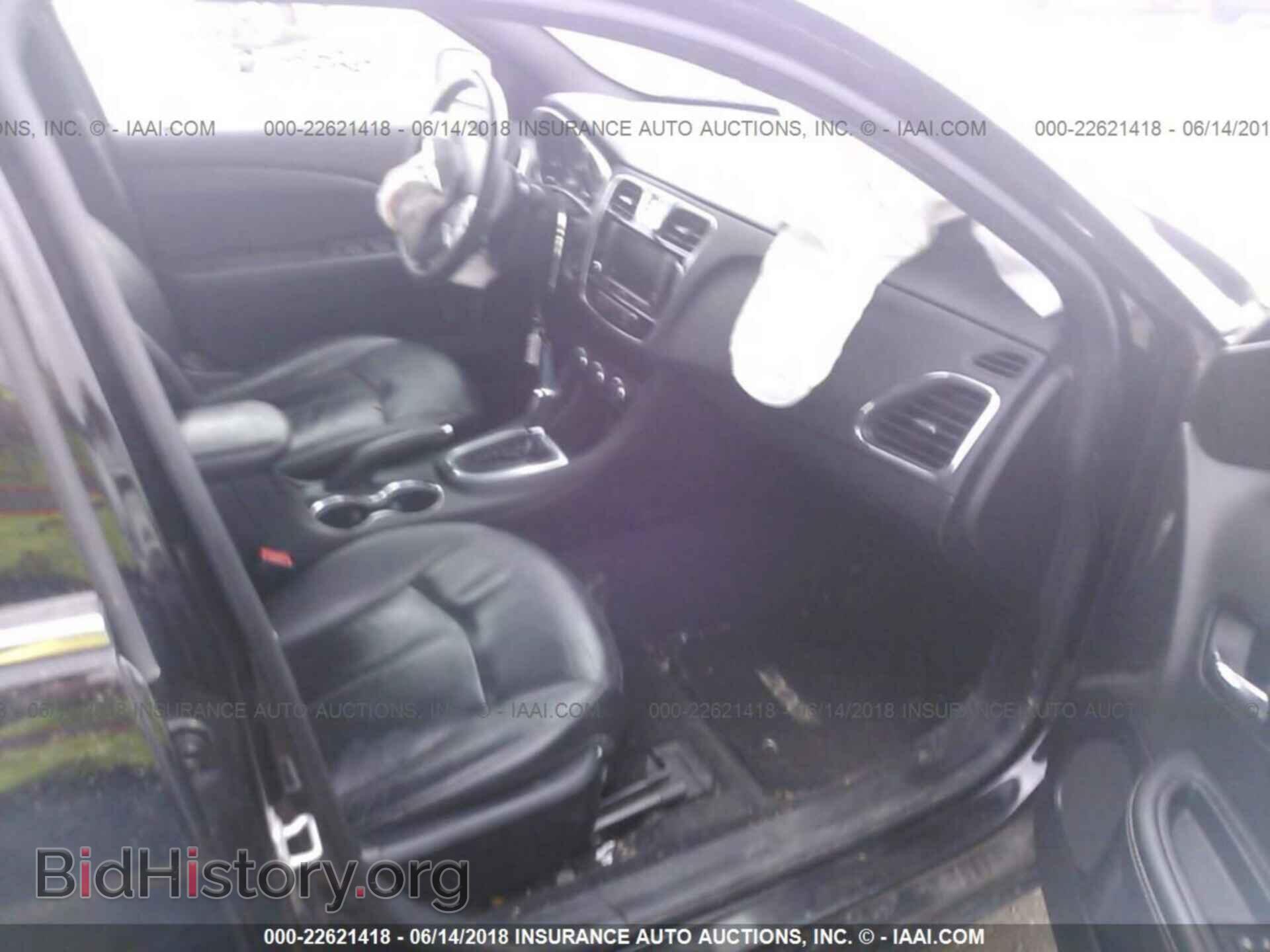 2012 Chrysler 200 - VIN: 1C3CCBCB0CN277899 - Фото 5