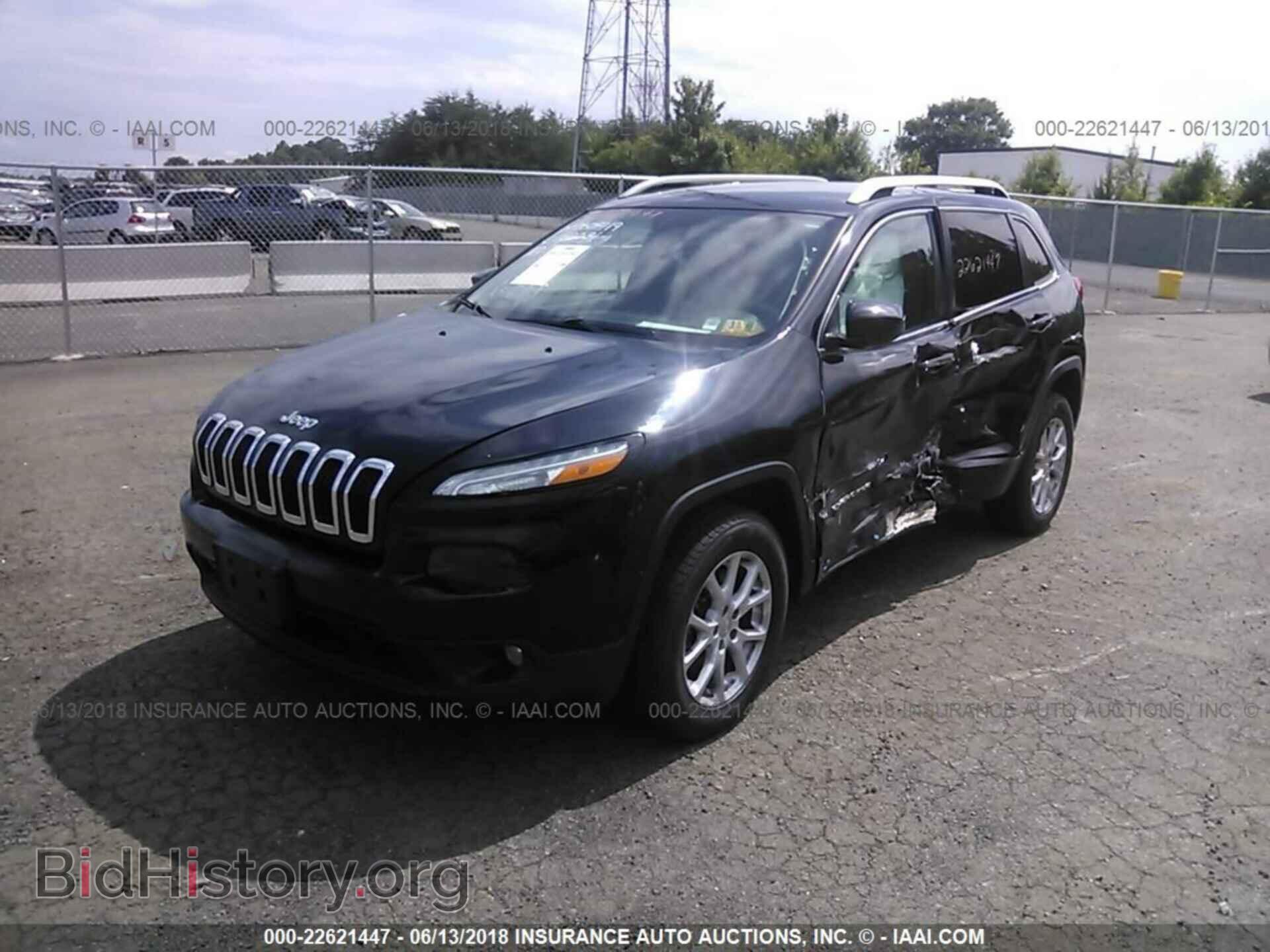 2015 Jeep Cherokee - VIN: 1C4PJMCS0FW625214 - Photo 2