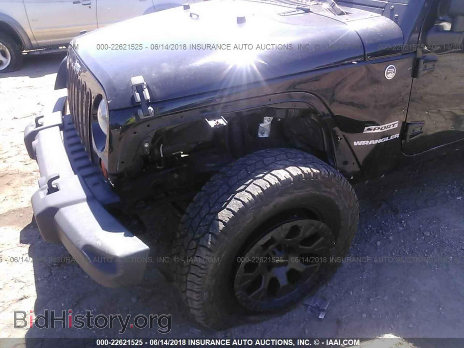 2013 Jeep Wrangler - VIN: 1C4AJWAG8DL584832 - Фото 6