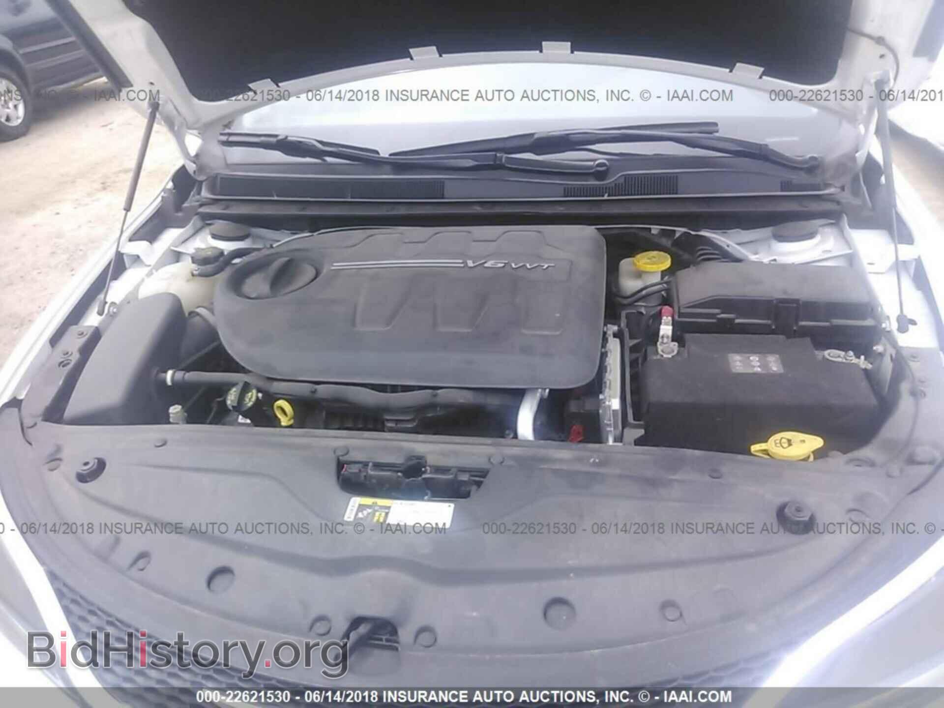 2016 Chrysler 200 - VIN: 1C3CCCAG7GN101314 - Photo 10