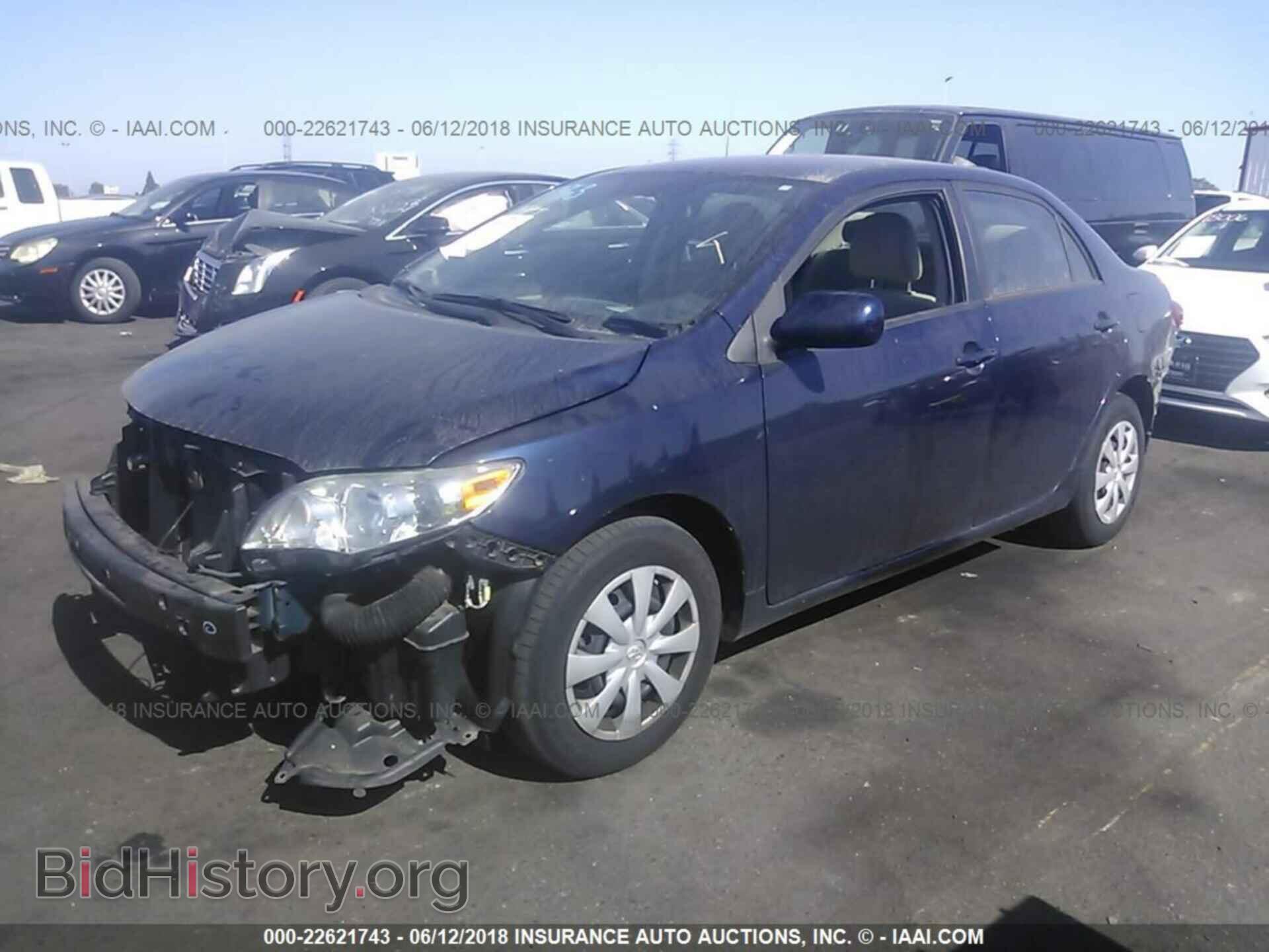 2011 Toyota Corolla - VIN: 2T1BU4EE9BC697234 - Photo 2