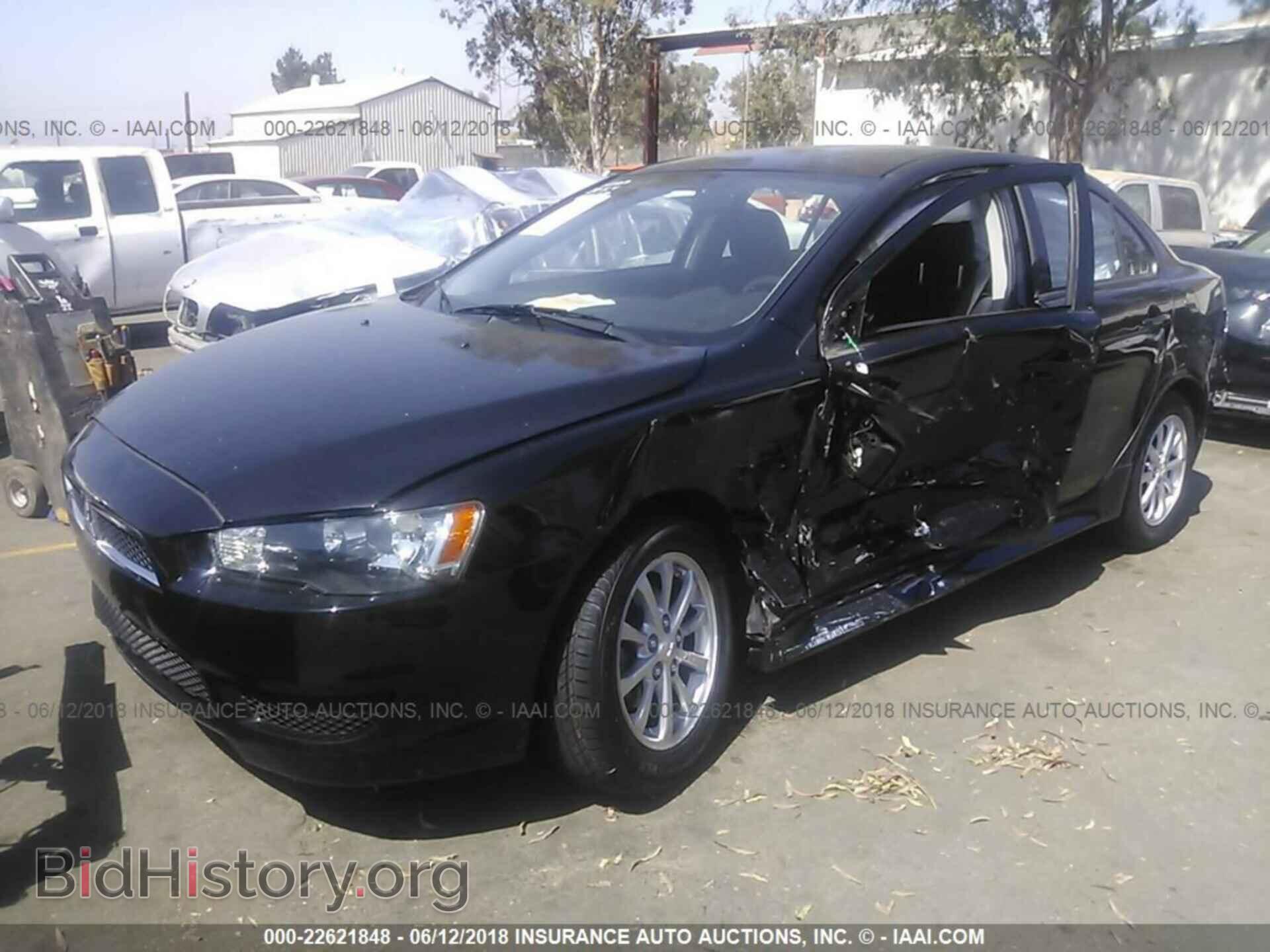2014 Mitsubishi Lancer - VIN: JA32U2FU0EU016801 - Фото 2