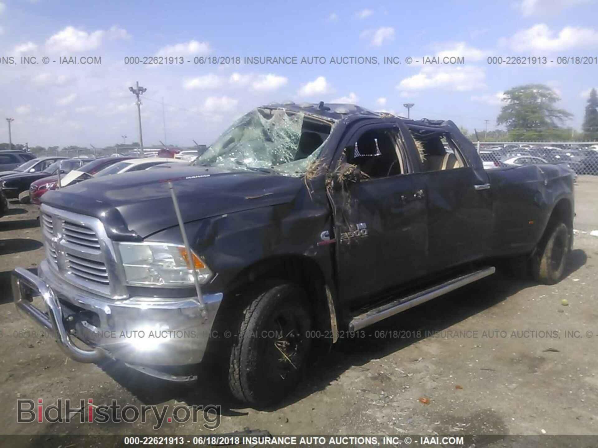 2015 Ram 3500 - VIN: 3C63RRHL6FG625441 - Фото 2