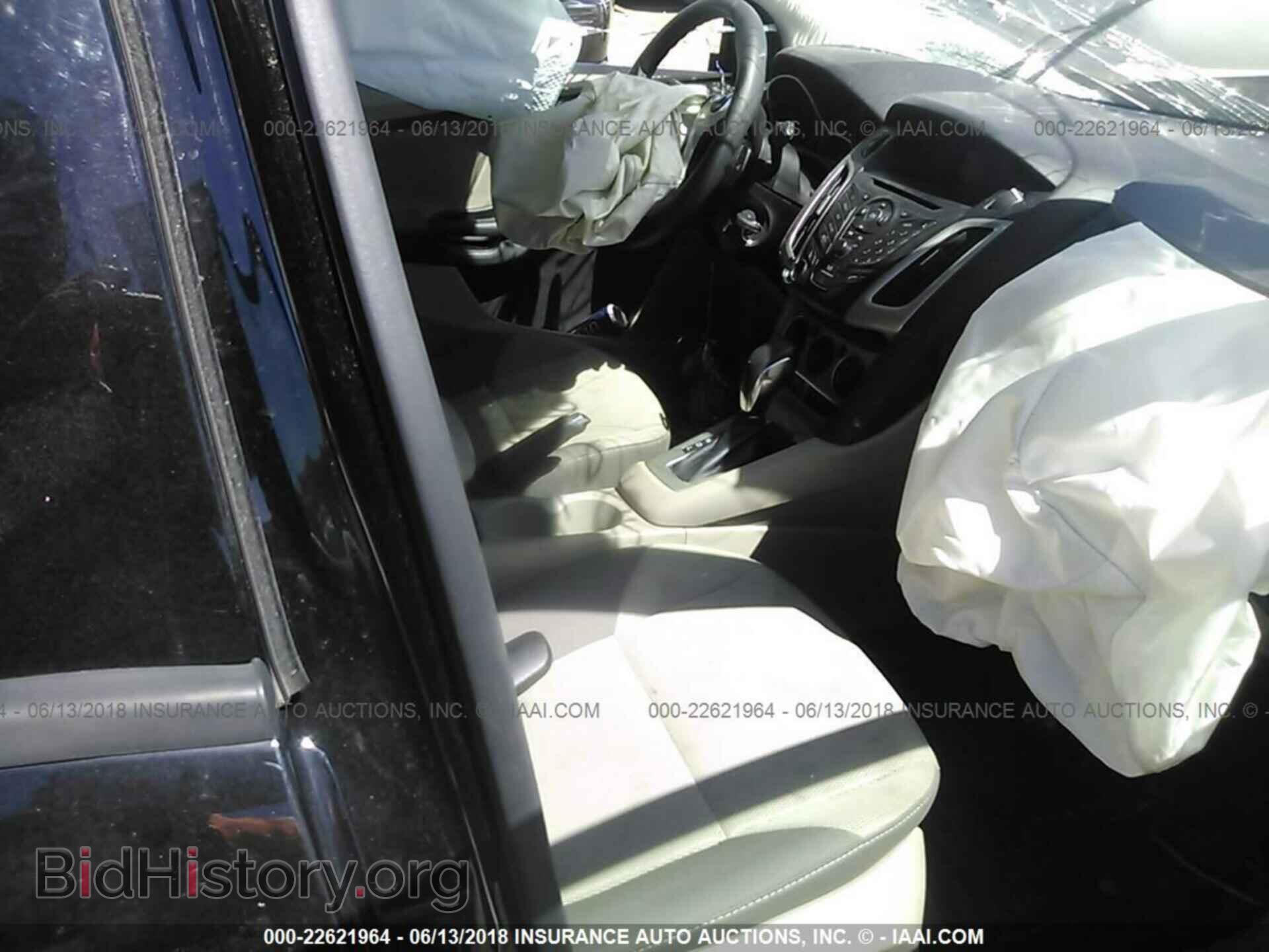 2012 Ford Focus - VIN: 1FAHP3K24CL248467 - Photo 5