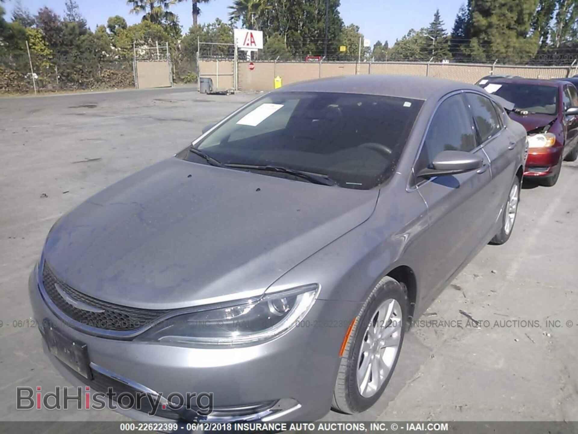 2015 Chrysler 200 - VIN: 1C3CCCAB4FN729270 - Фото 2