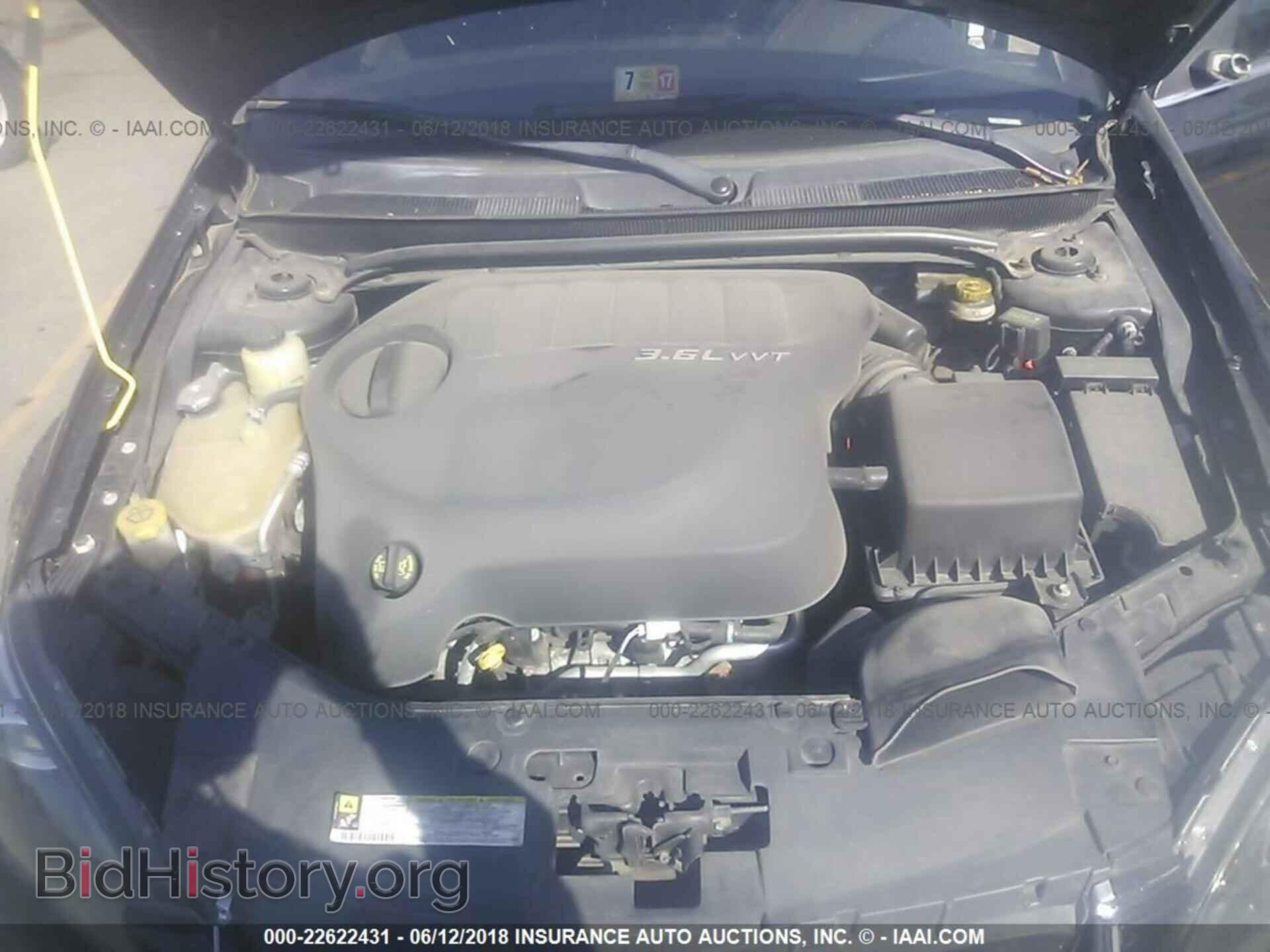 2013 Chrysler 200 - VIN: 1C3CCBBG4DN701132 - Photo 10