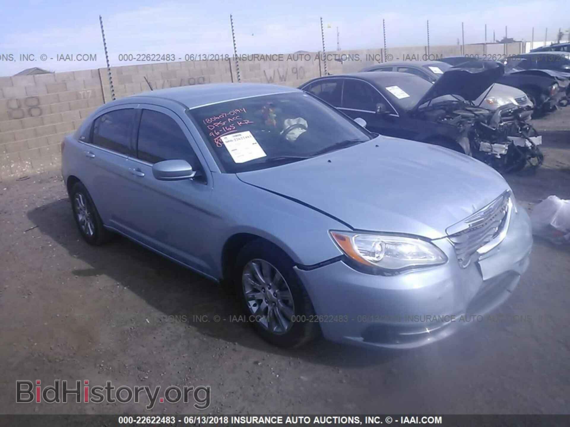 Photo 1C3CCBBBXEN178530 - Chrysler 200 2014