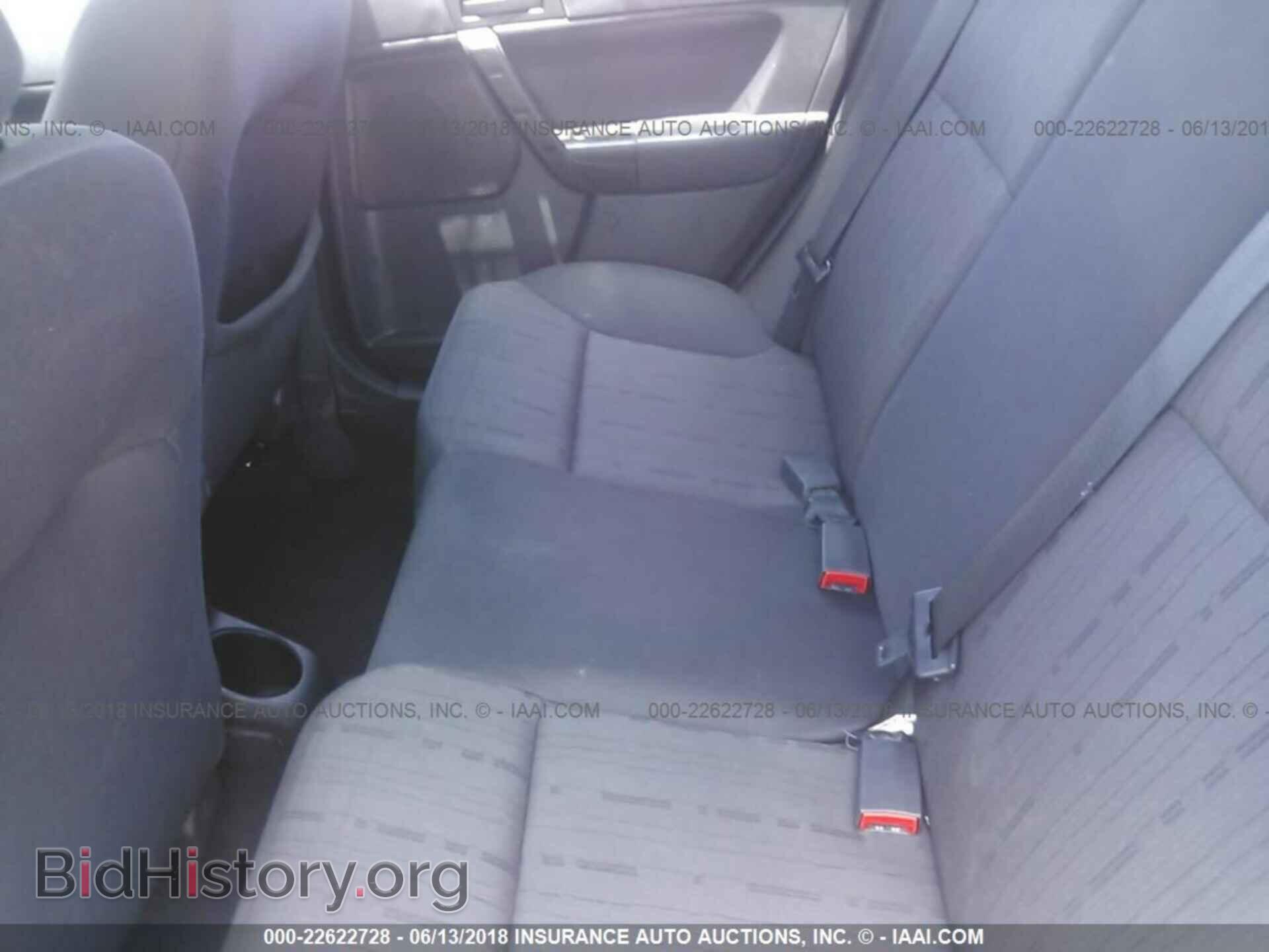 2011 Ford Focus - VIN: 1FAHP3FN9BW202070 - Photo 8