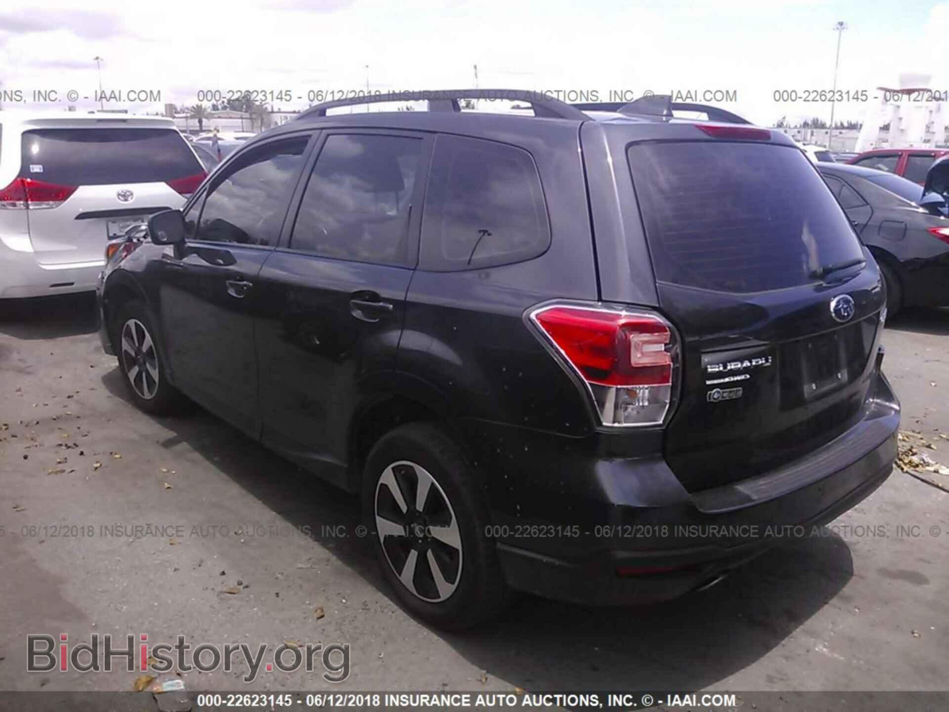 2017 Subaru Forester - VIN: JF2SJABC0HH574843 - Photo 3