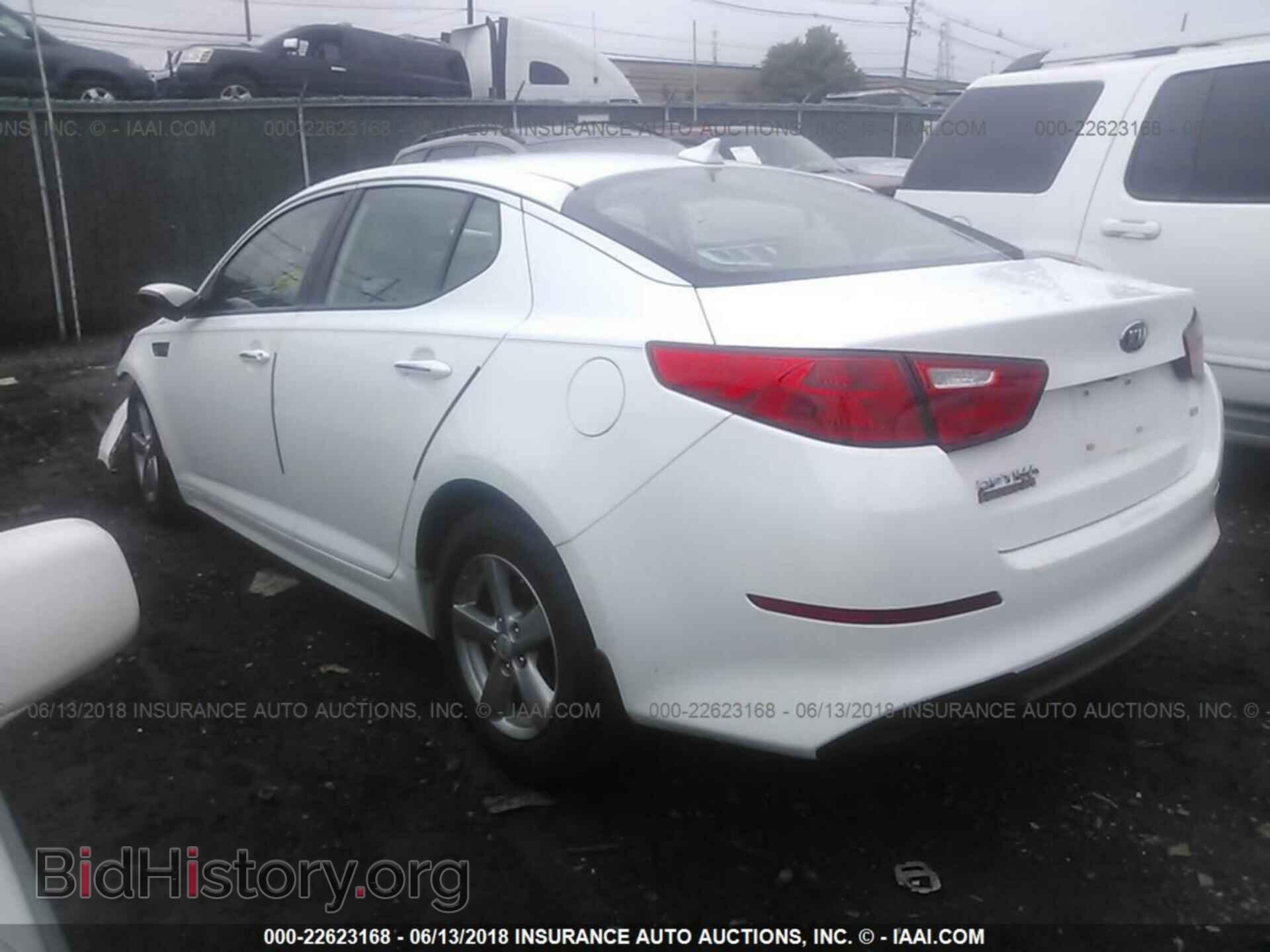 2014 Kia Optima - VIN: 5XXGM4A7XEG274706 - Photo 3