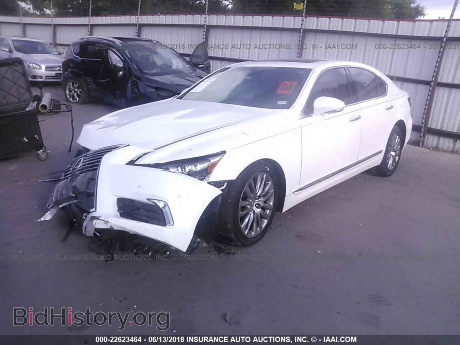 2014 Lexus Ls - VIN: JTHBL5EF8E5125265 - Photo 2