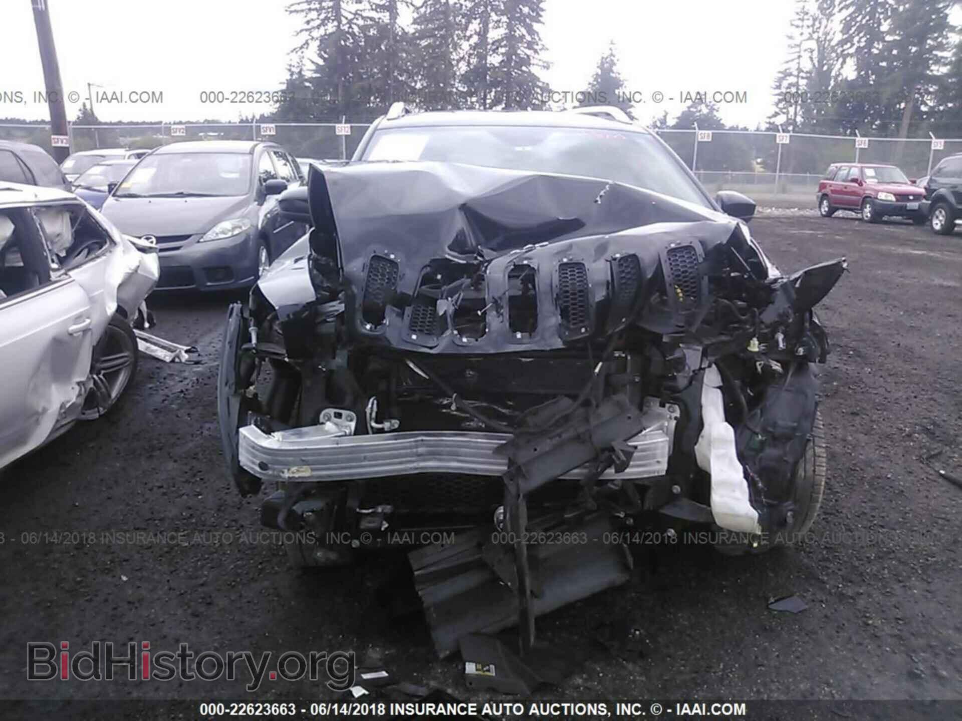 2015 Jeep Cherokee - VIN: 1C4PJMCS8FW612971 - Фото 6
