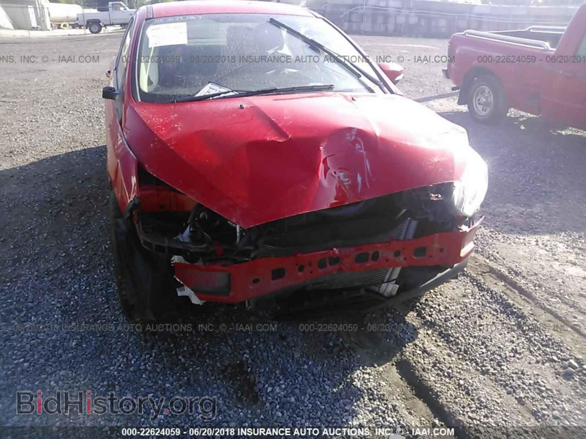 2016 Ford Focus - VIN: 1FADP3F20GL264650 - Photo 6
