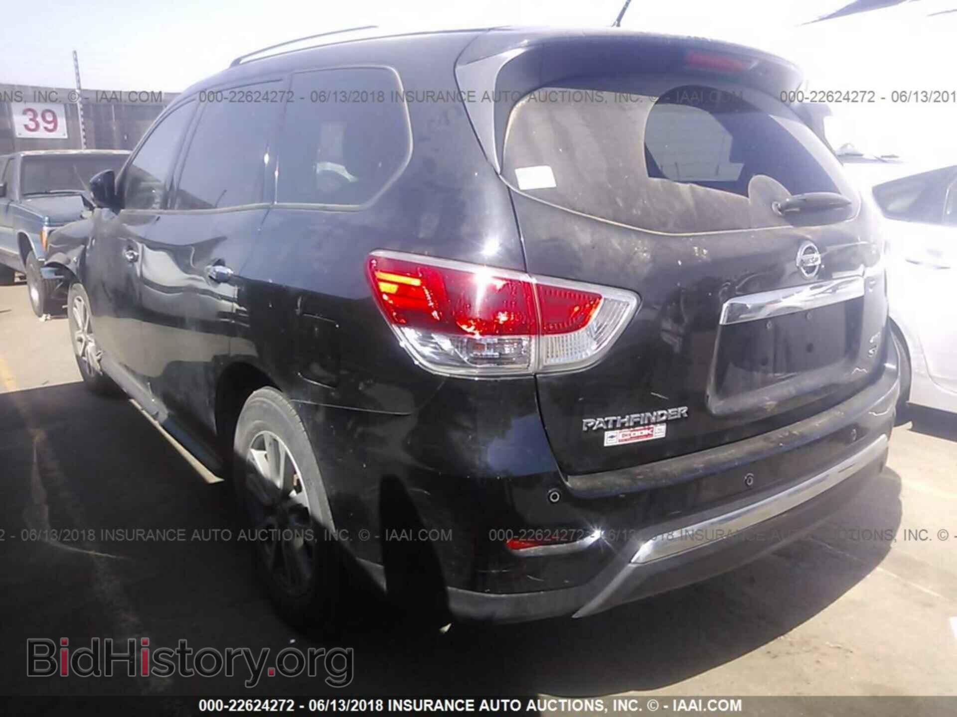 2014 Nissan Pathfinder - VIN: 5N1AR2MM4EC667111 - Фото 3