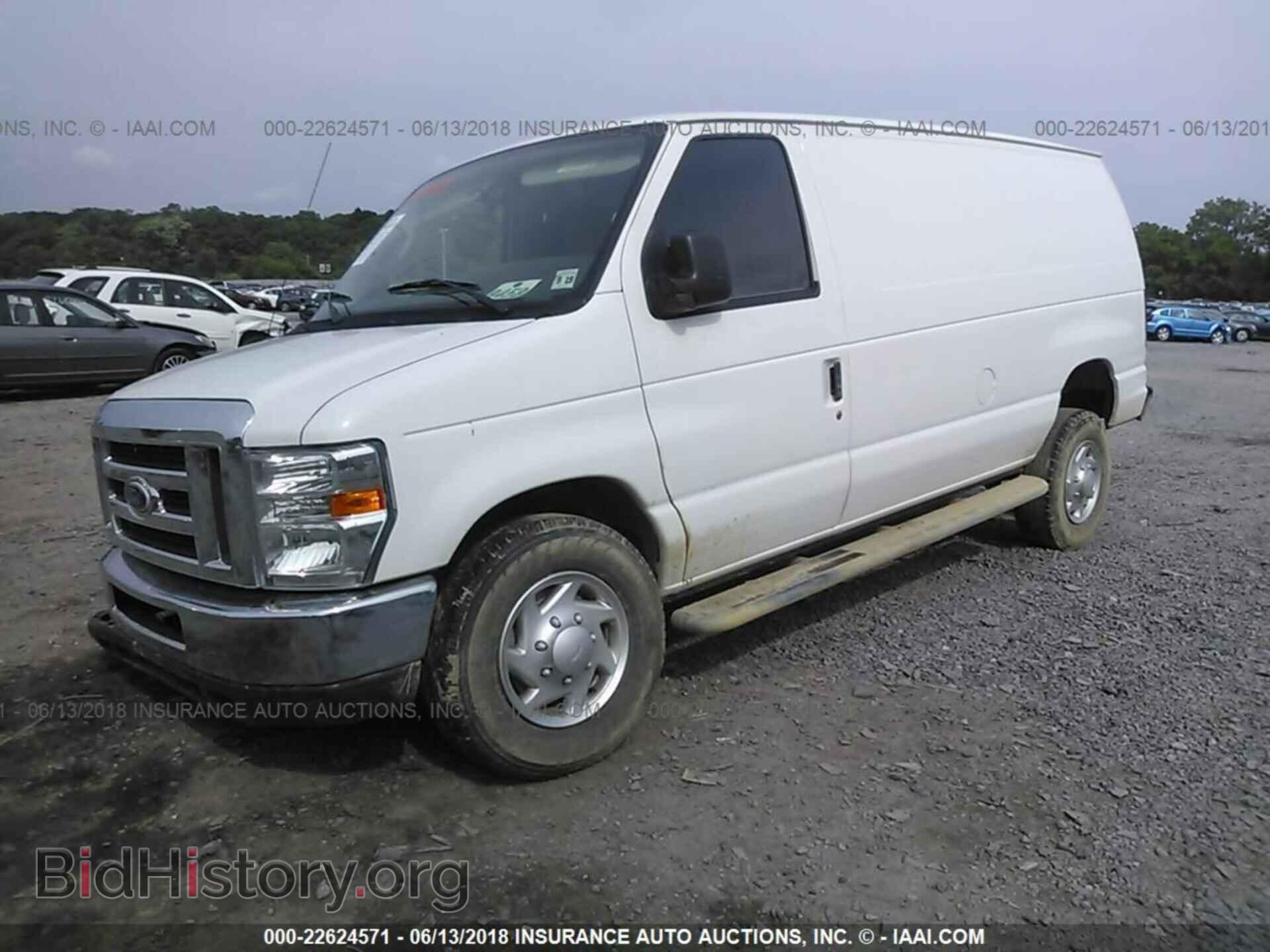 2014 Ford Econoline - VIN: 1FTNE2EW2EDA62807 - Фото 2