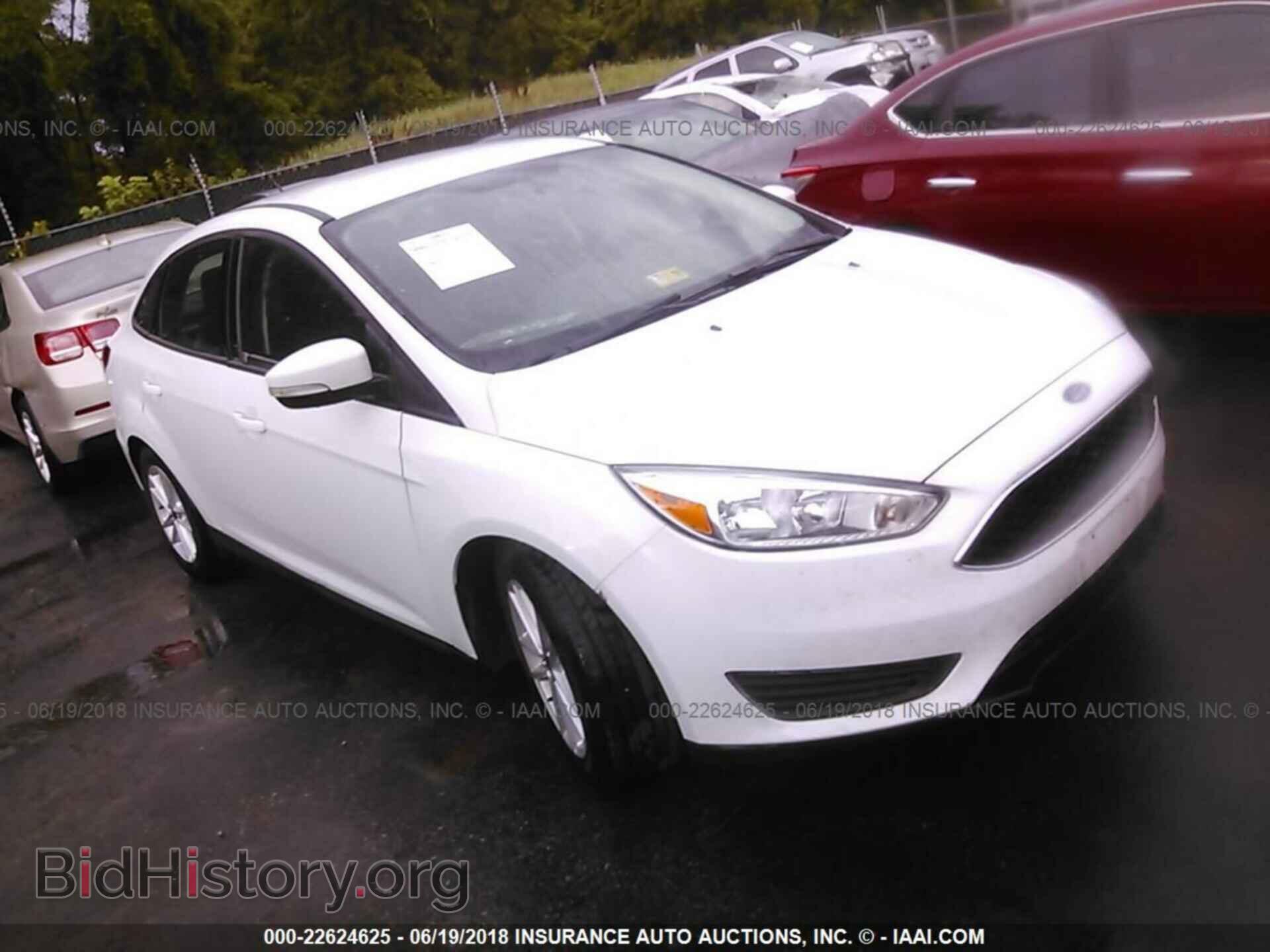 Photo 1FADP3F27FL220174 - Ford Focus 2015