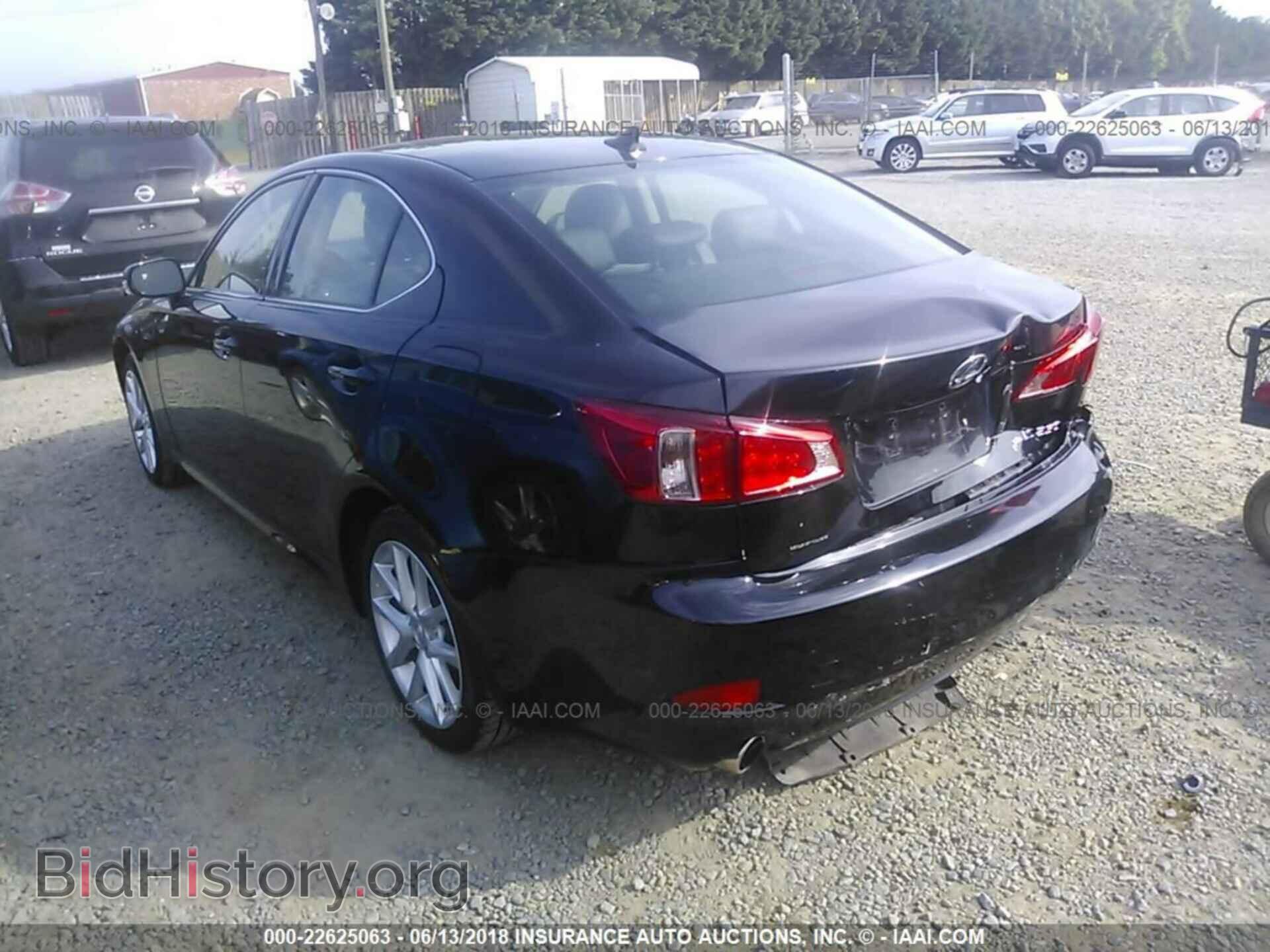 2012 Lexus Is - VIN: JTHCF5C25C2035646 - Photo 3