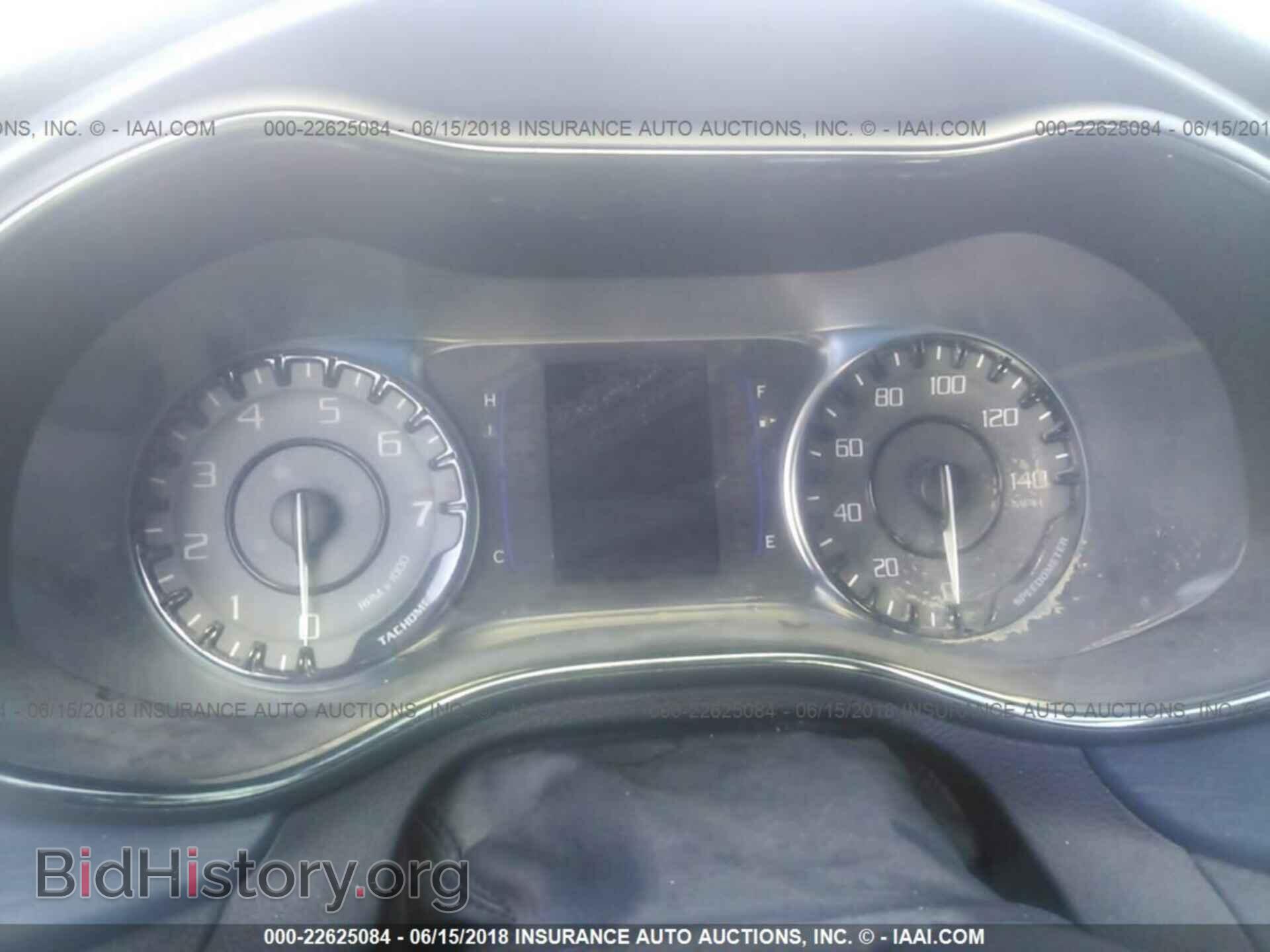 2015 Chrysler 200 - VIN: 1C3CCCBG3FN614105 - Фото 7