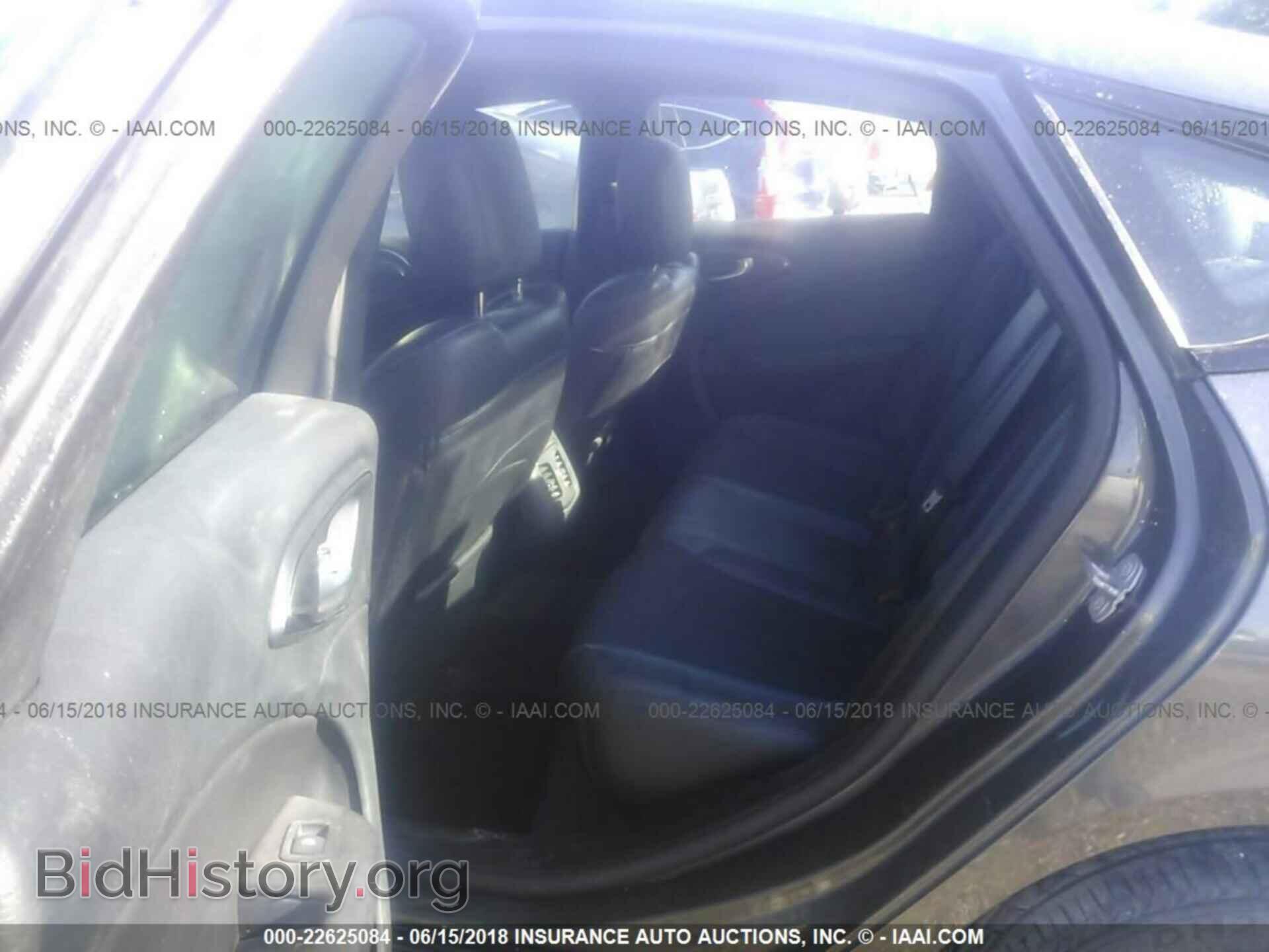 2015 Chrysler 200 - VIN: 1C3CCCBG3FN614105 - Фото 8