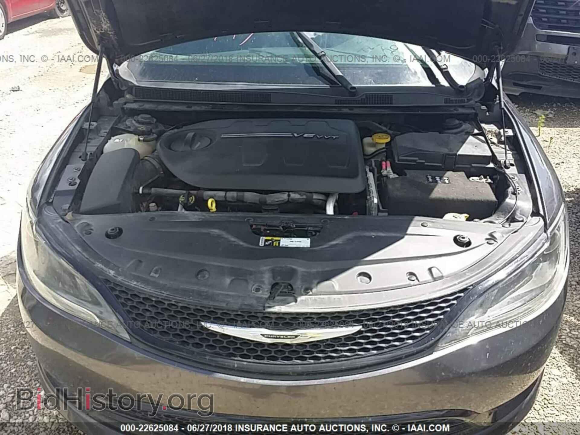 2015 Chrysler 200 - VIN: 1C3CCCBG3FN614105 - Фото 10