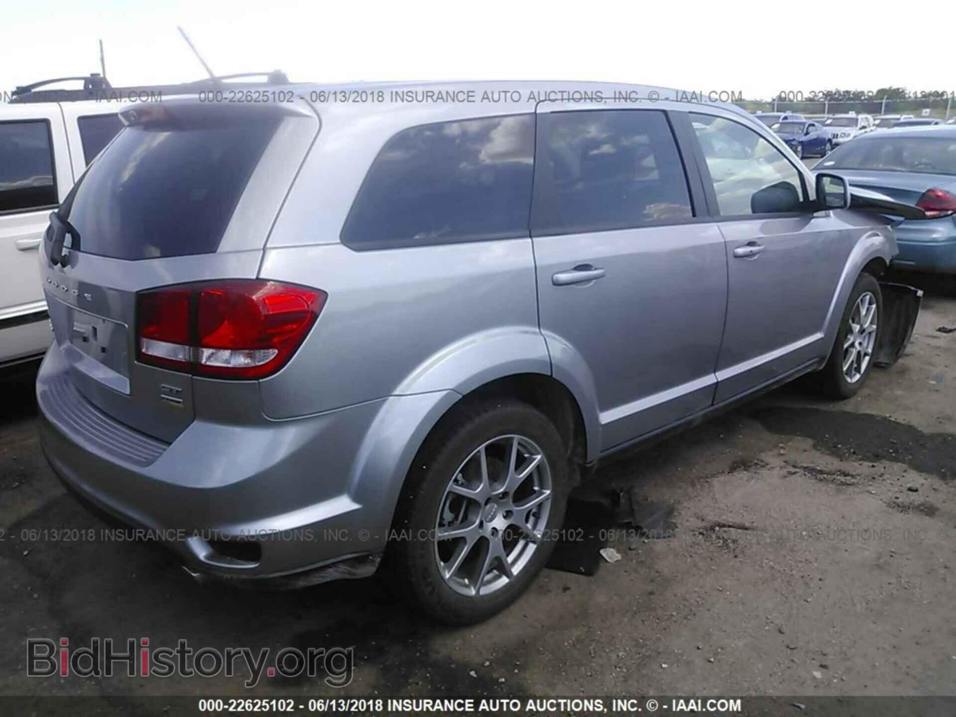 2017 Dodge Journey - VIN: 3C4PDCEG1HT625757 - Фото 4
