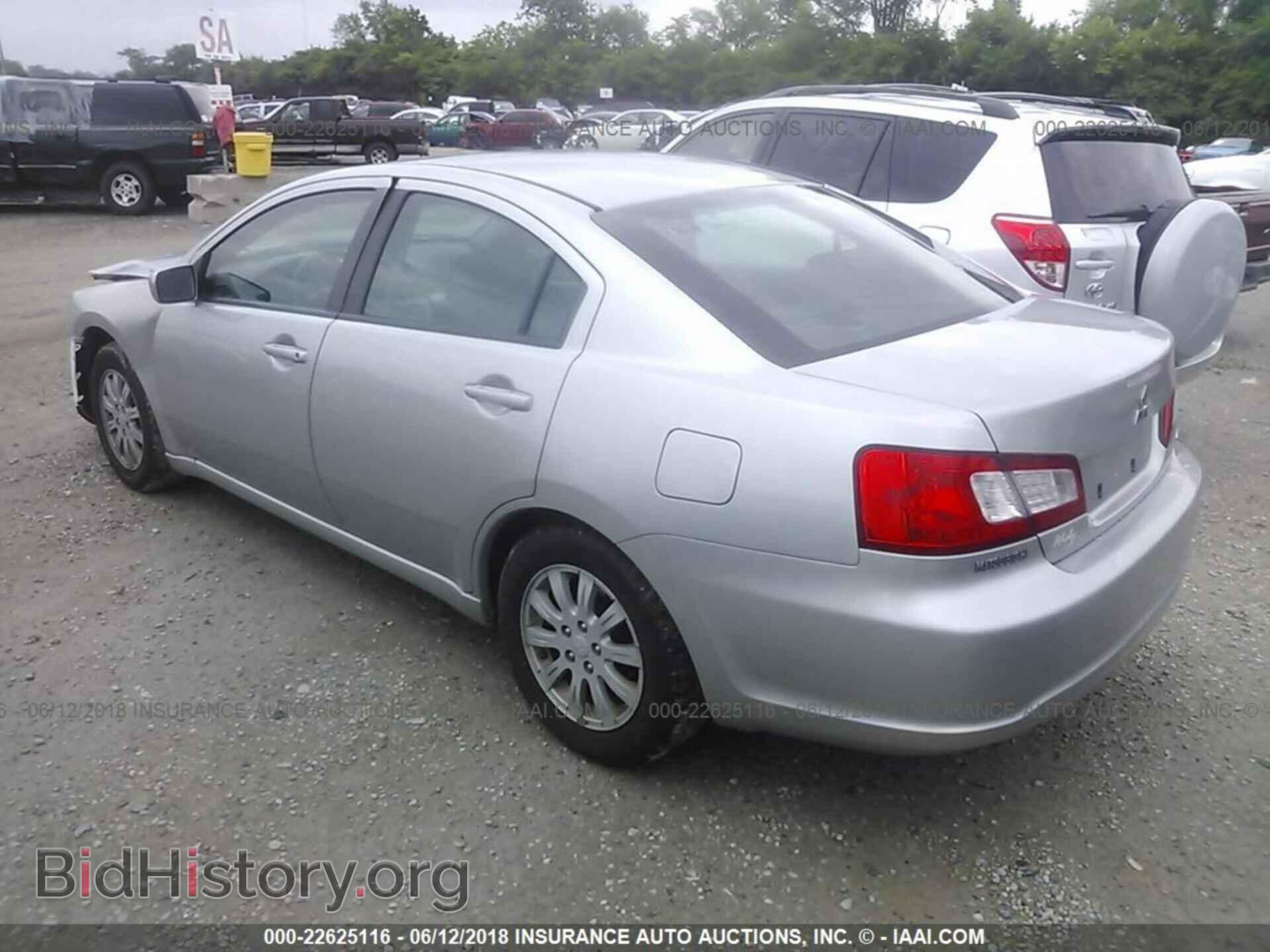 2012 Mitsubishi Galant - VIN: 4A32B2FF4CE021111 - Фото 3
