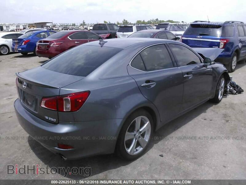 2012 Lexus IS (VIN JTHBF5C28C5178729) — photo 4 of 10