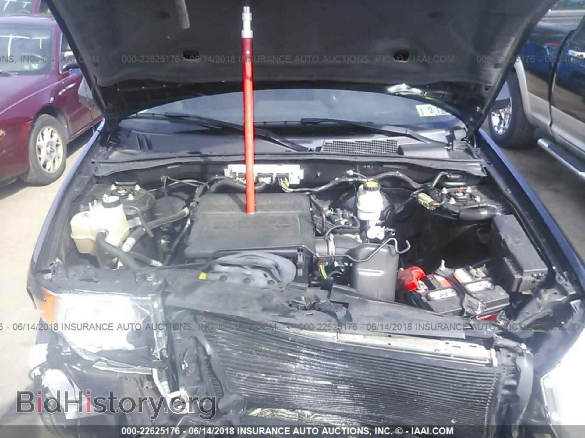 2012 Ford Escape - VIN: 1FMCU0EG8CKC35113 - Photo 10