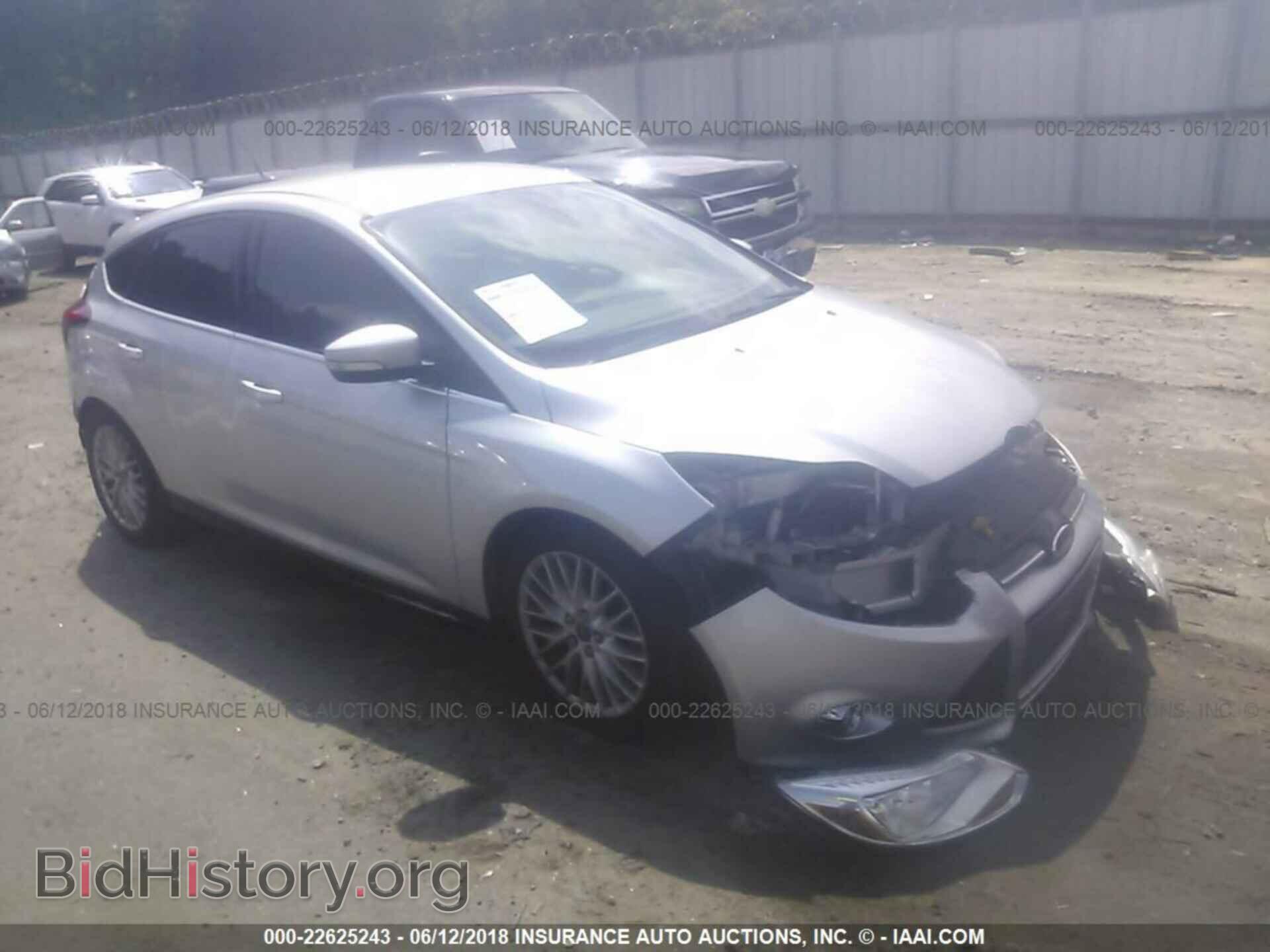 Photo 1FAHP3M22CL230689 - Ford Focus 2012