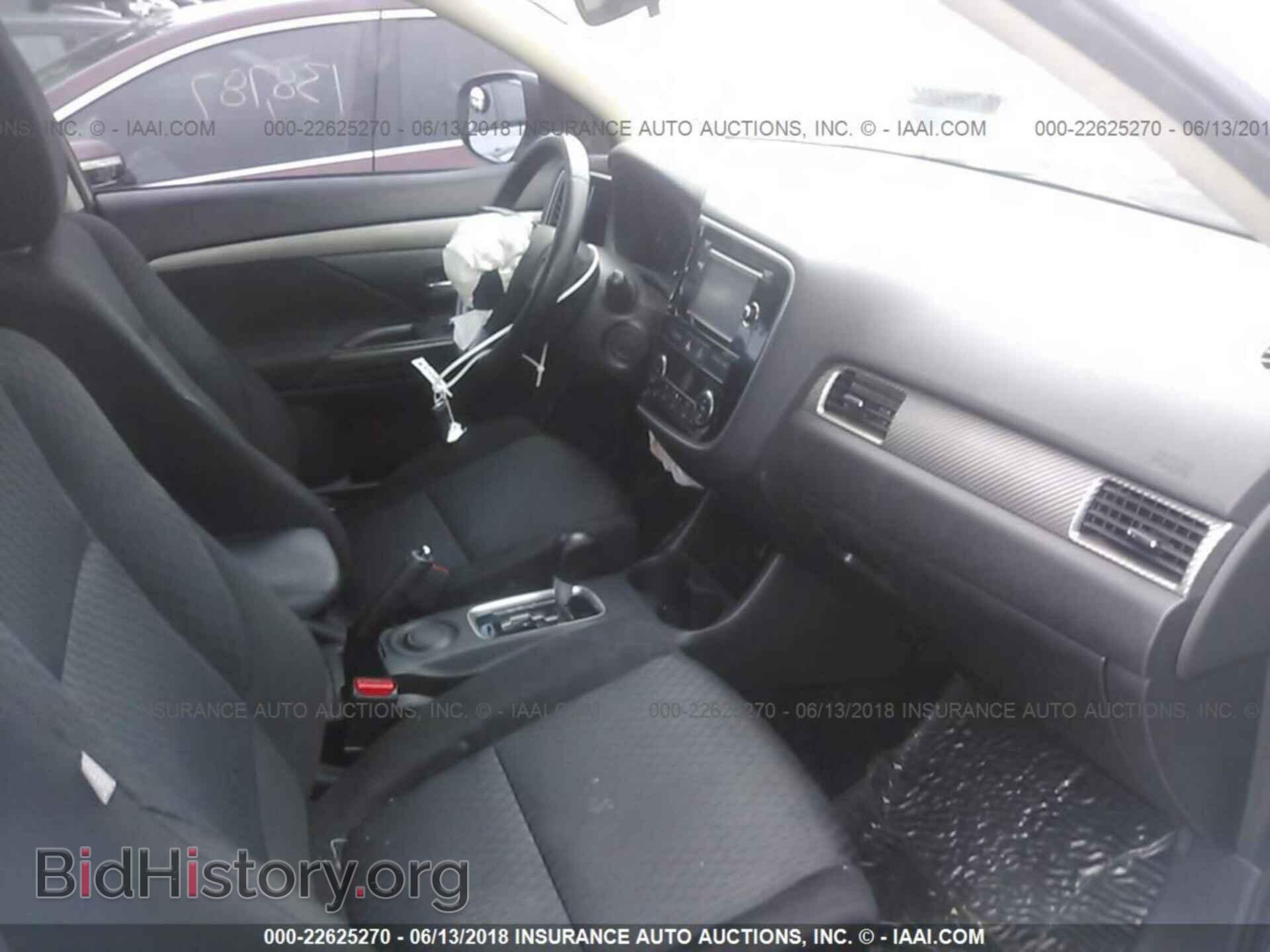 2014 Mitsubishi Outlander - VIN: JA4AD3A39EZ011210 - Фото 5