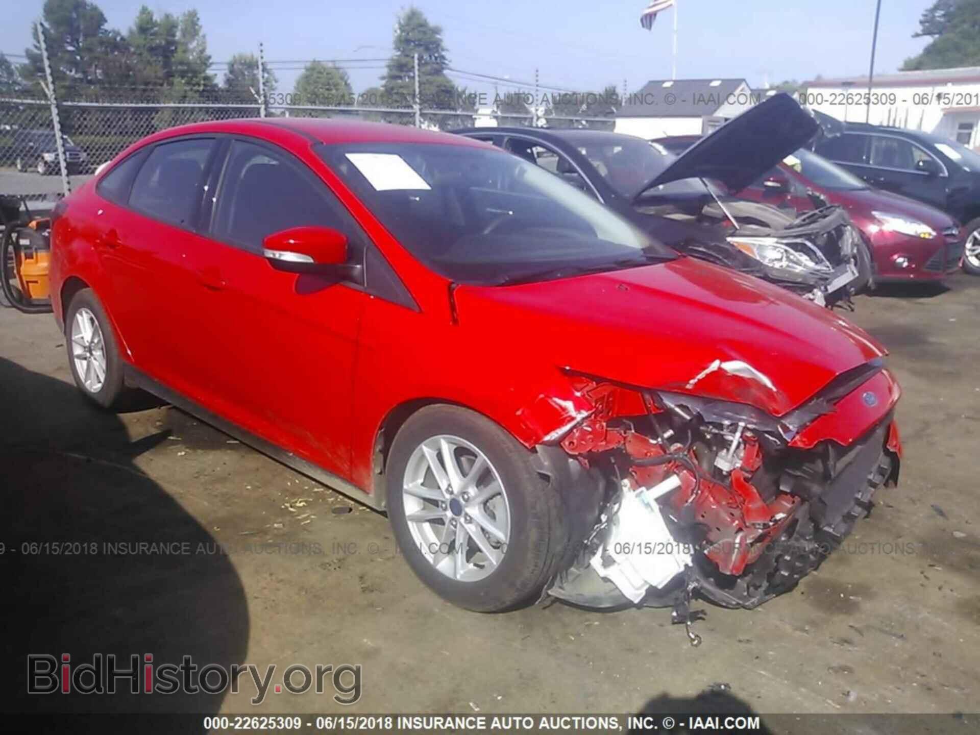 Photo 1FADP3F25FL214518 - Ford Focus 2015