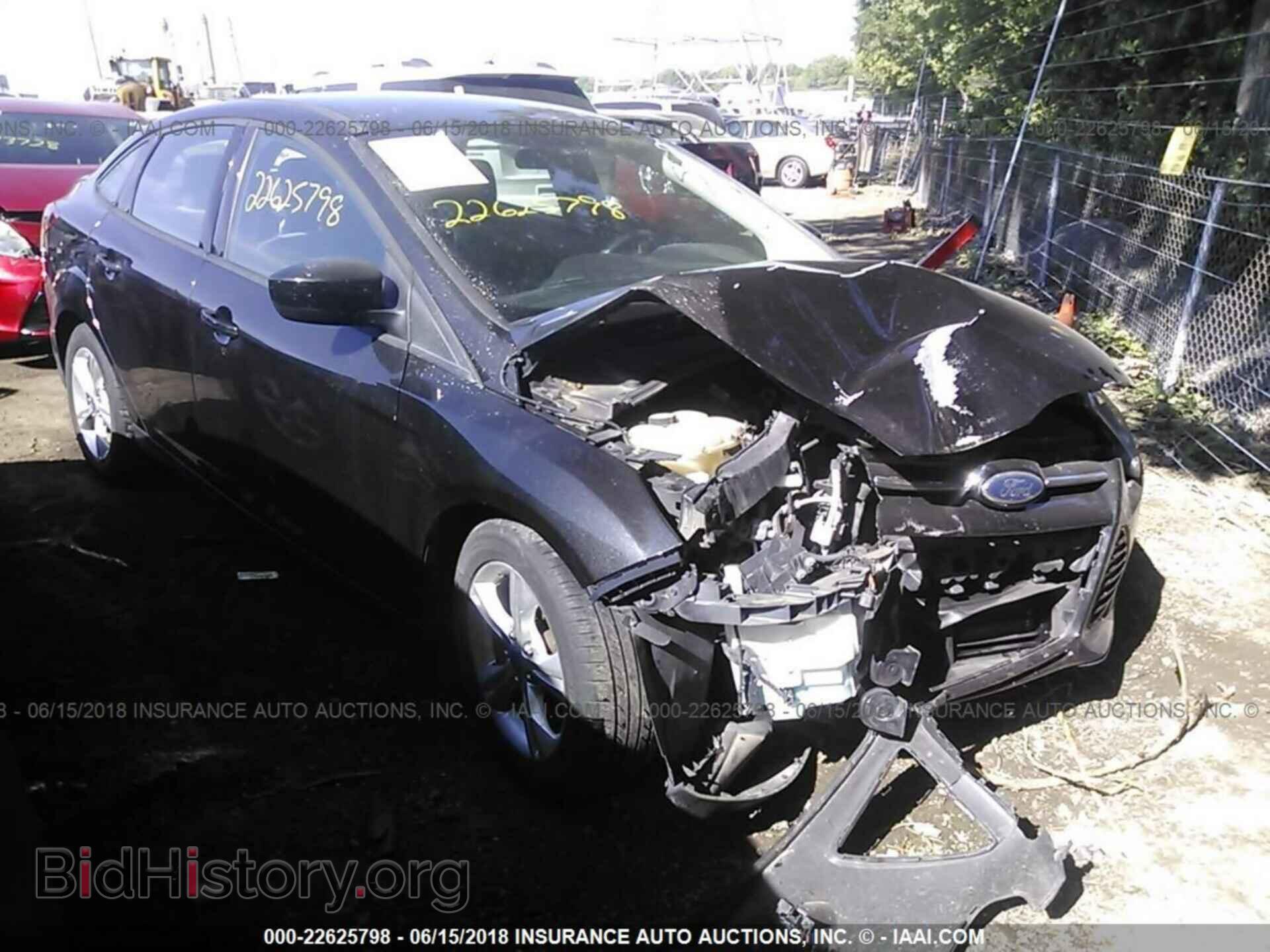 Фотография 1FAHP3F21CL289018 - Ford Focus 2012