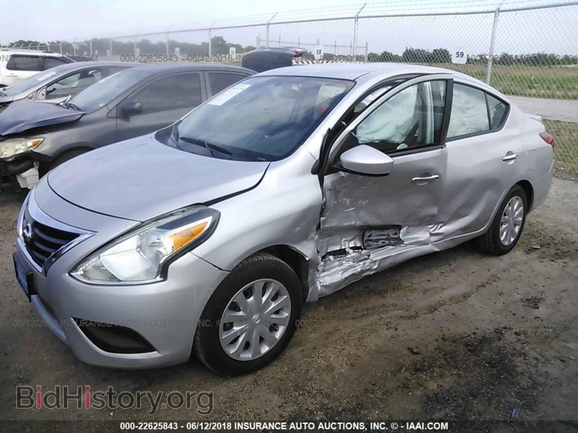 2016 Nissan Versa - VIN: 3N1CN7AP2GL856418 - Photo 2