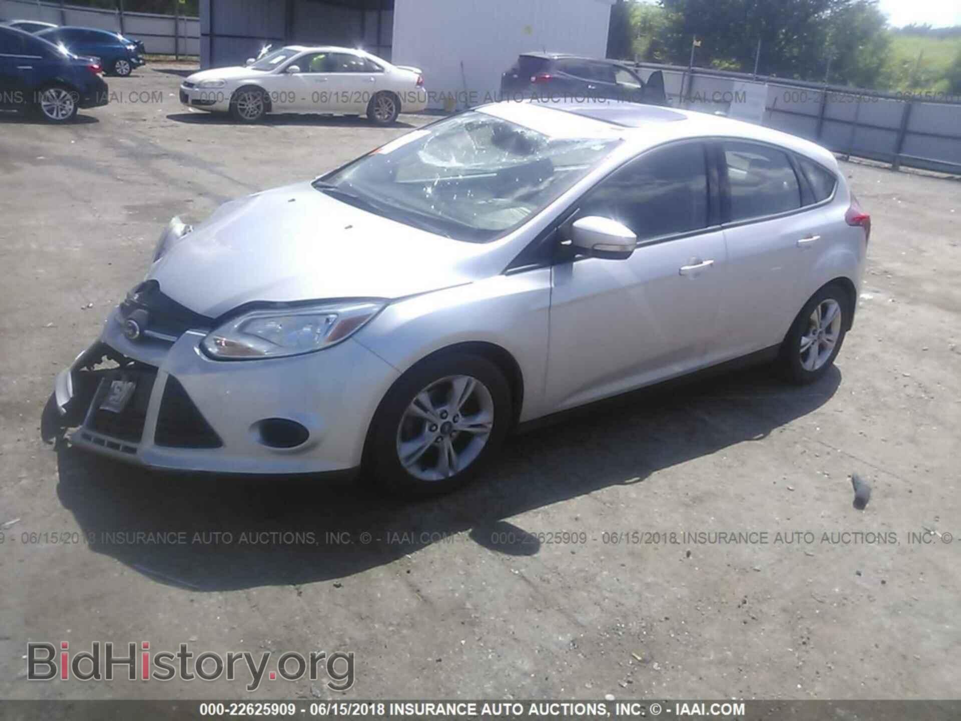 2013 Ford Focus - VIN: 1FADP3K26DL308569 - Photo 2