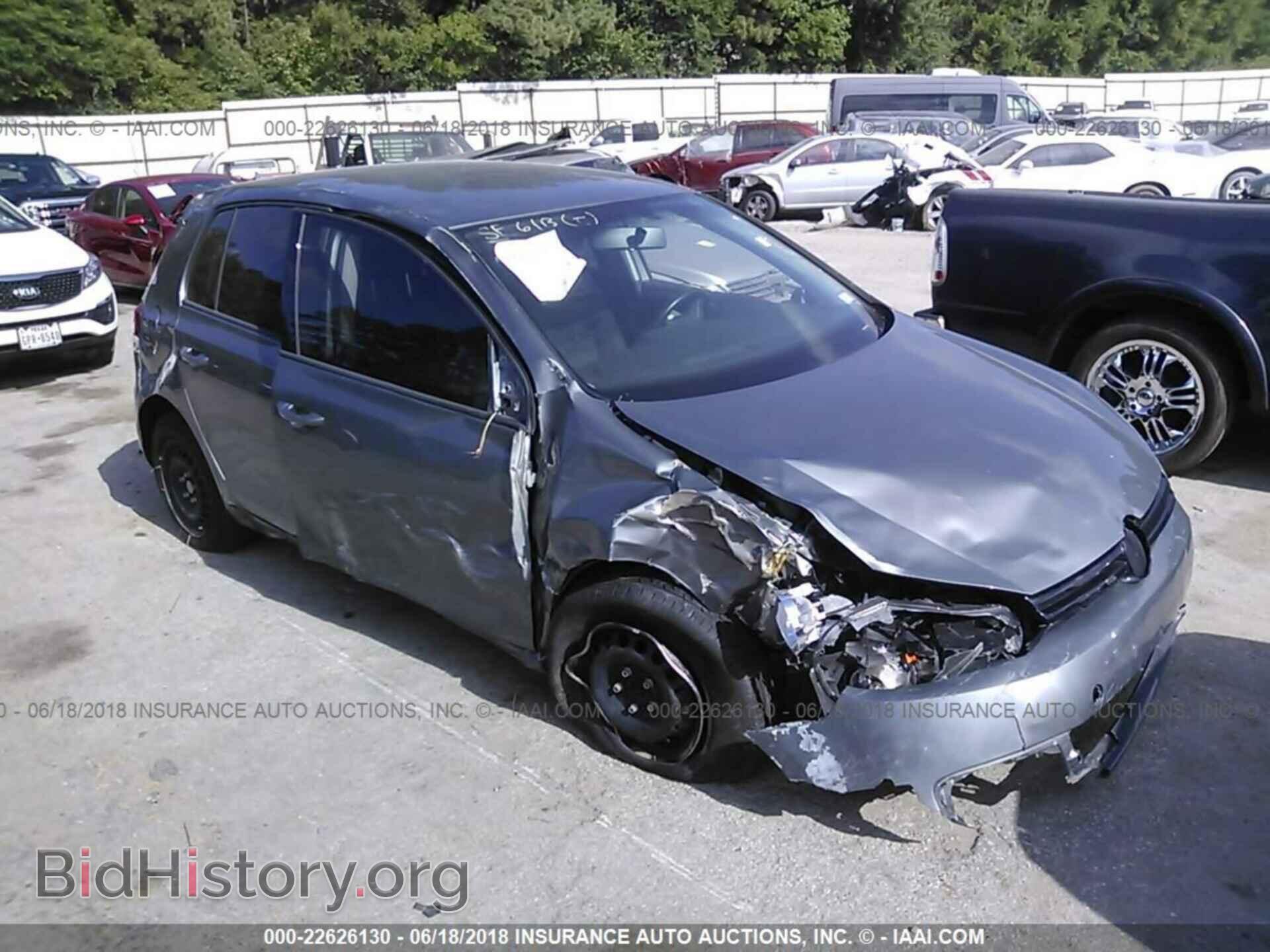 Фотография WVWDB7AJ4DW009797 - Volkswagen Golf 2013