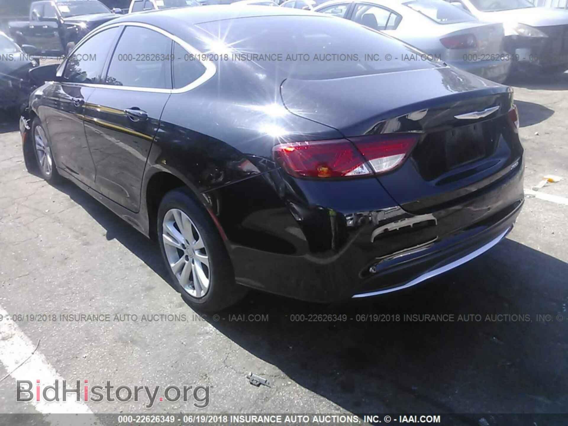 2015 Chrysler 200 - VIN: 1C3CCCAB1FN580364 - Photo 3
