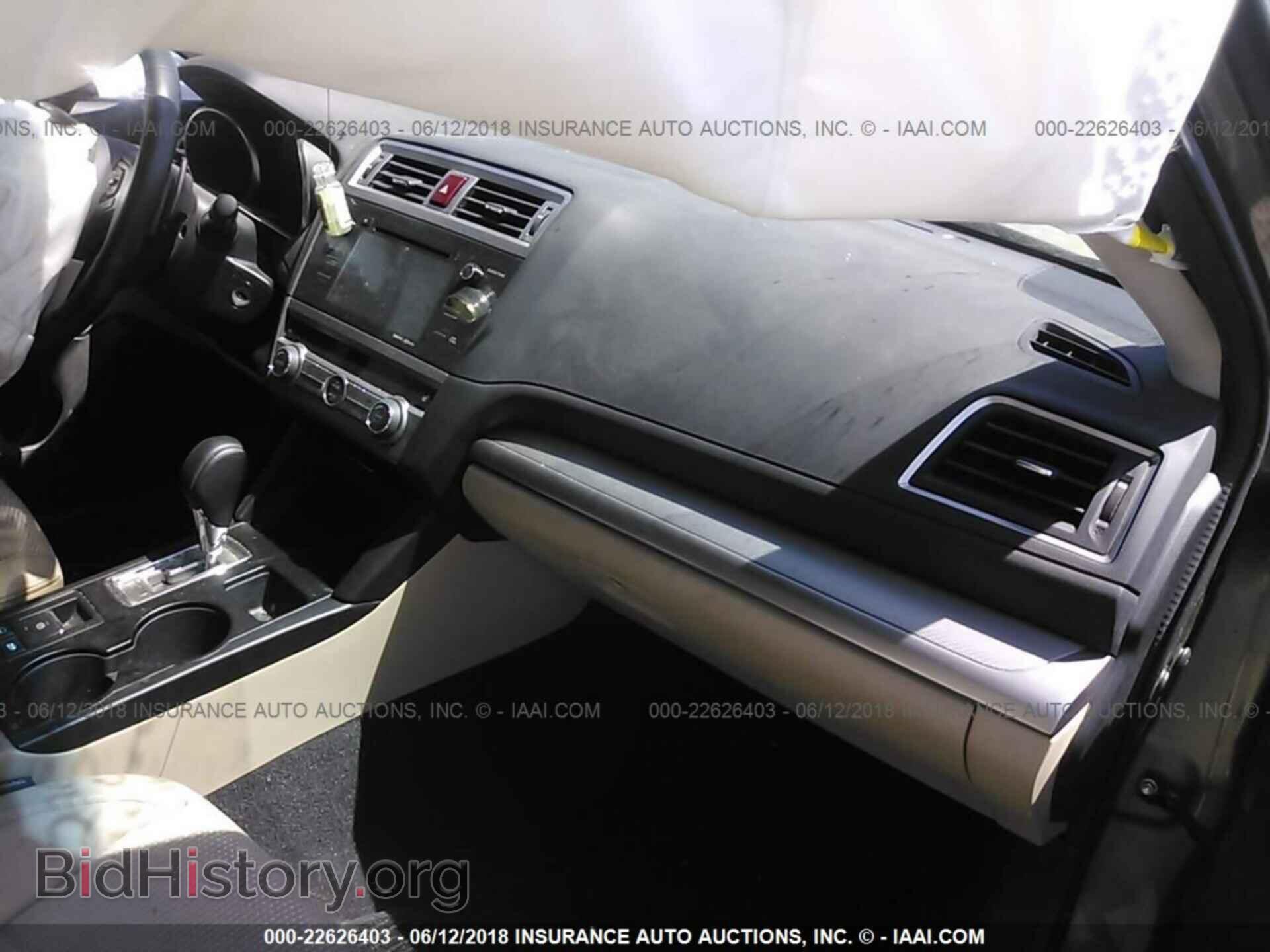 2016 Subaru Outback - VIN: 4S4BSAFC3G3247737 - Photo 5