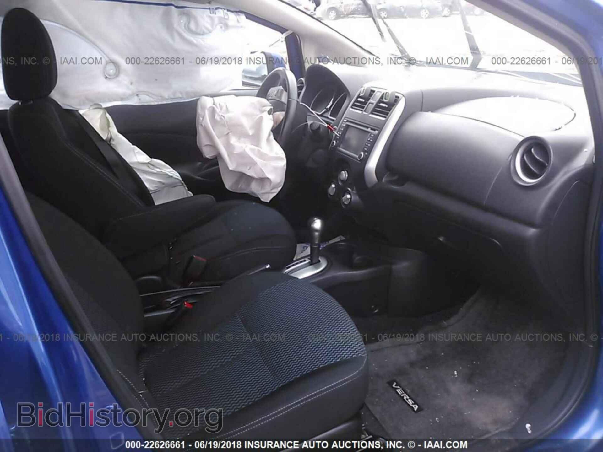 2014 Nissan Versa note - VIN: 3N1CE2CP0EL382062 - Photo 5