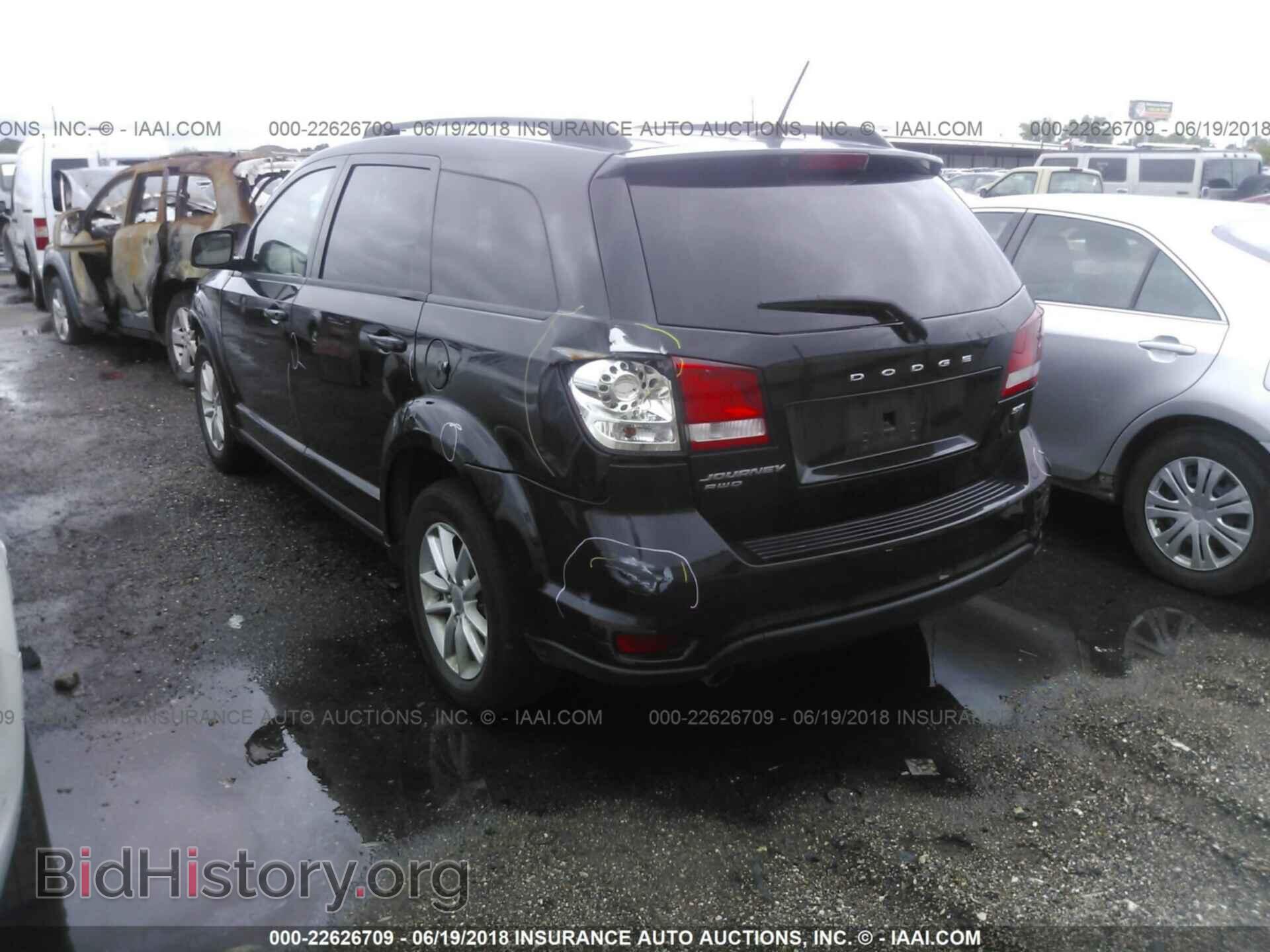 2014 Dodge Journey - VIN: 3C4PDDBG5ET212116 - Photo 3