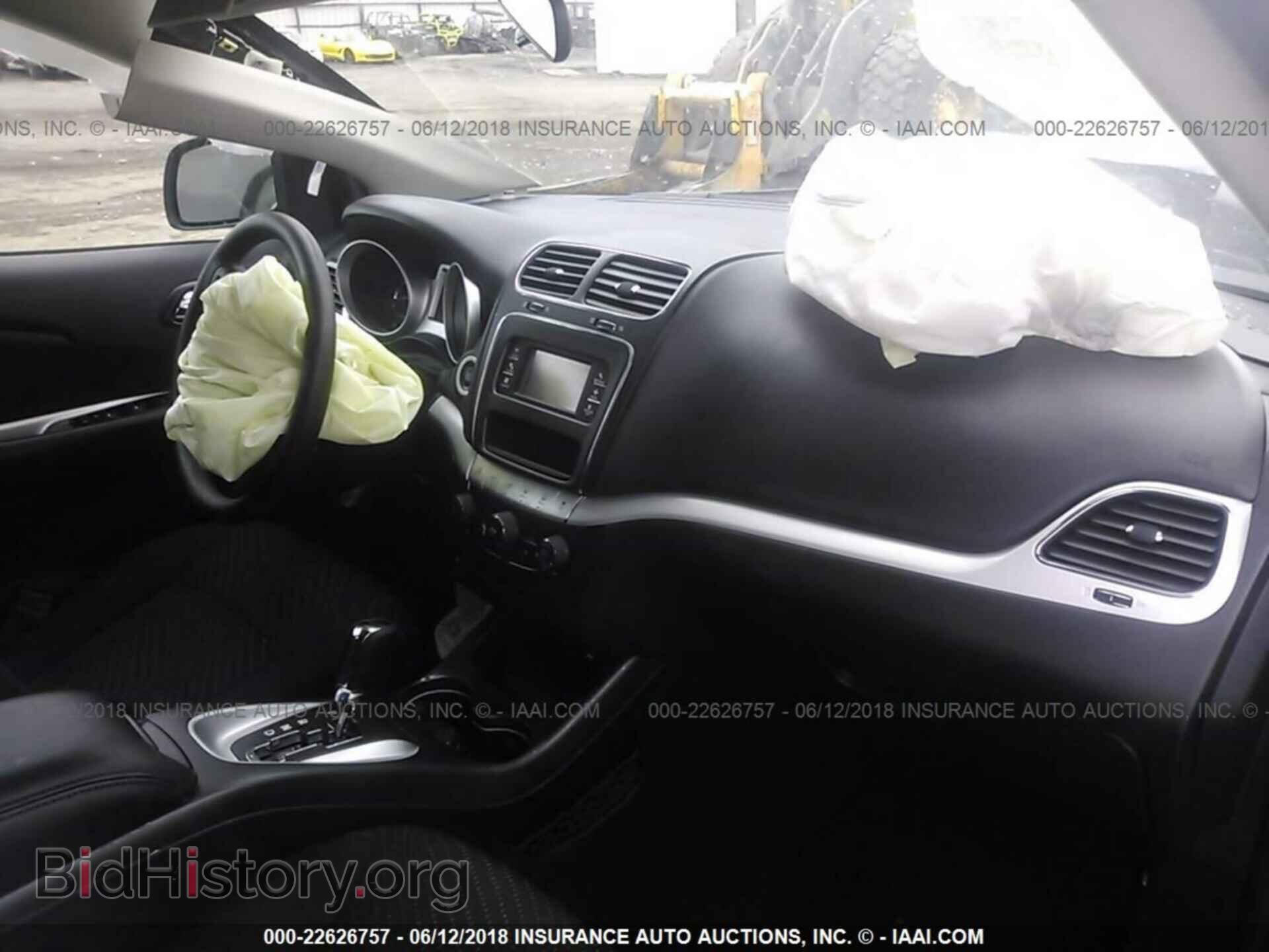 2018 DODGE JOURNEY - VIN: 3C4PDCAB2JT248548 - Photo 5