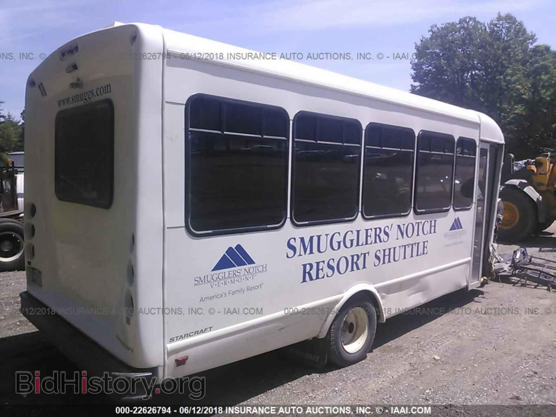 2015 Ford Econoline - VIN: 1FDFE4FSXFDA07496 - Фото 4