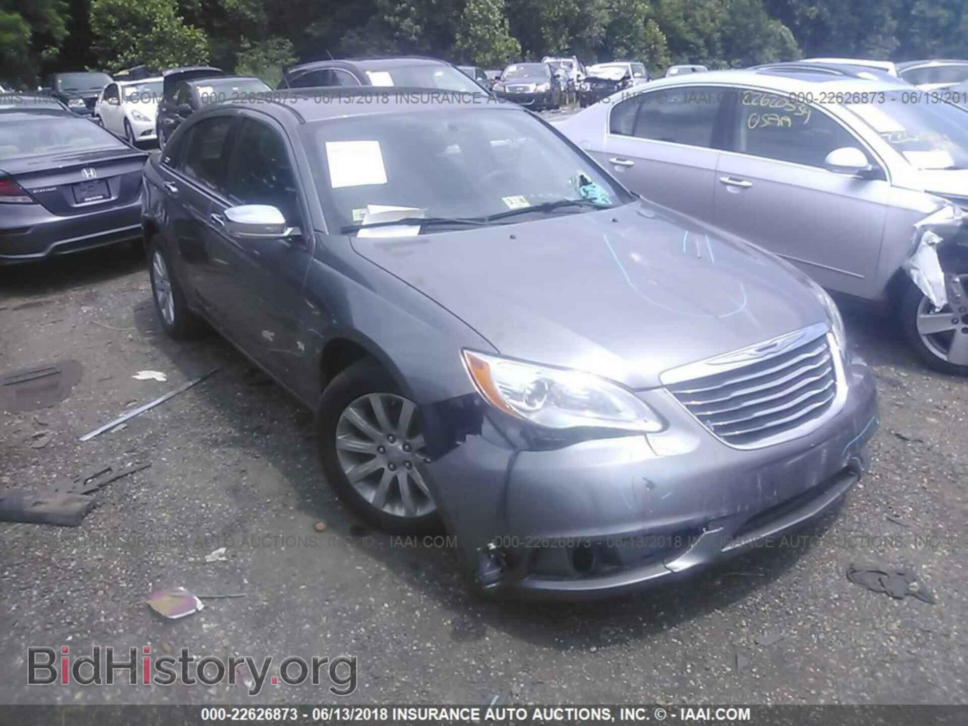 Photo 1C3CCBCG0DN524710 - Chrysler 200 2013