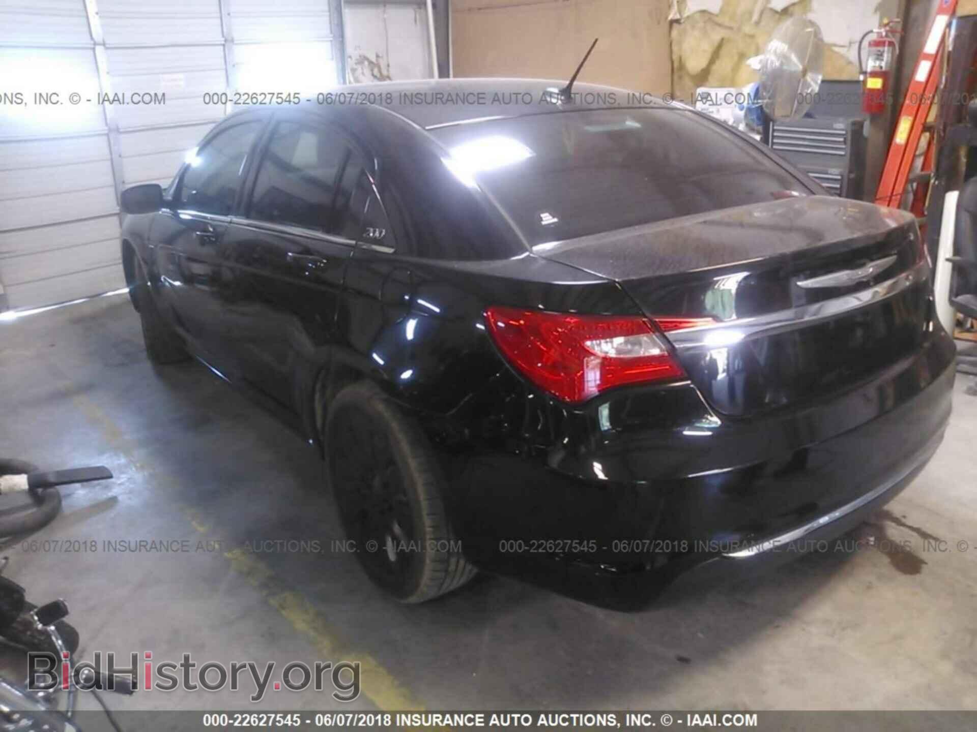 2014 Chrysler 200 - VIN: 1C3CCBAB4EN170716 - Photo 3