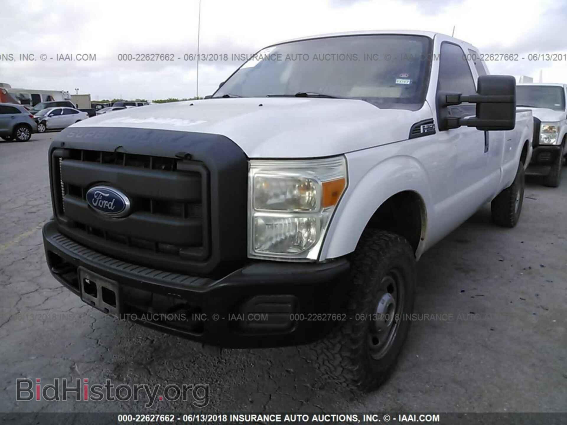 2012 Ford F250 - VIN: 1FT7X2B69CEC67734 - Фото 2