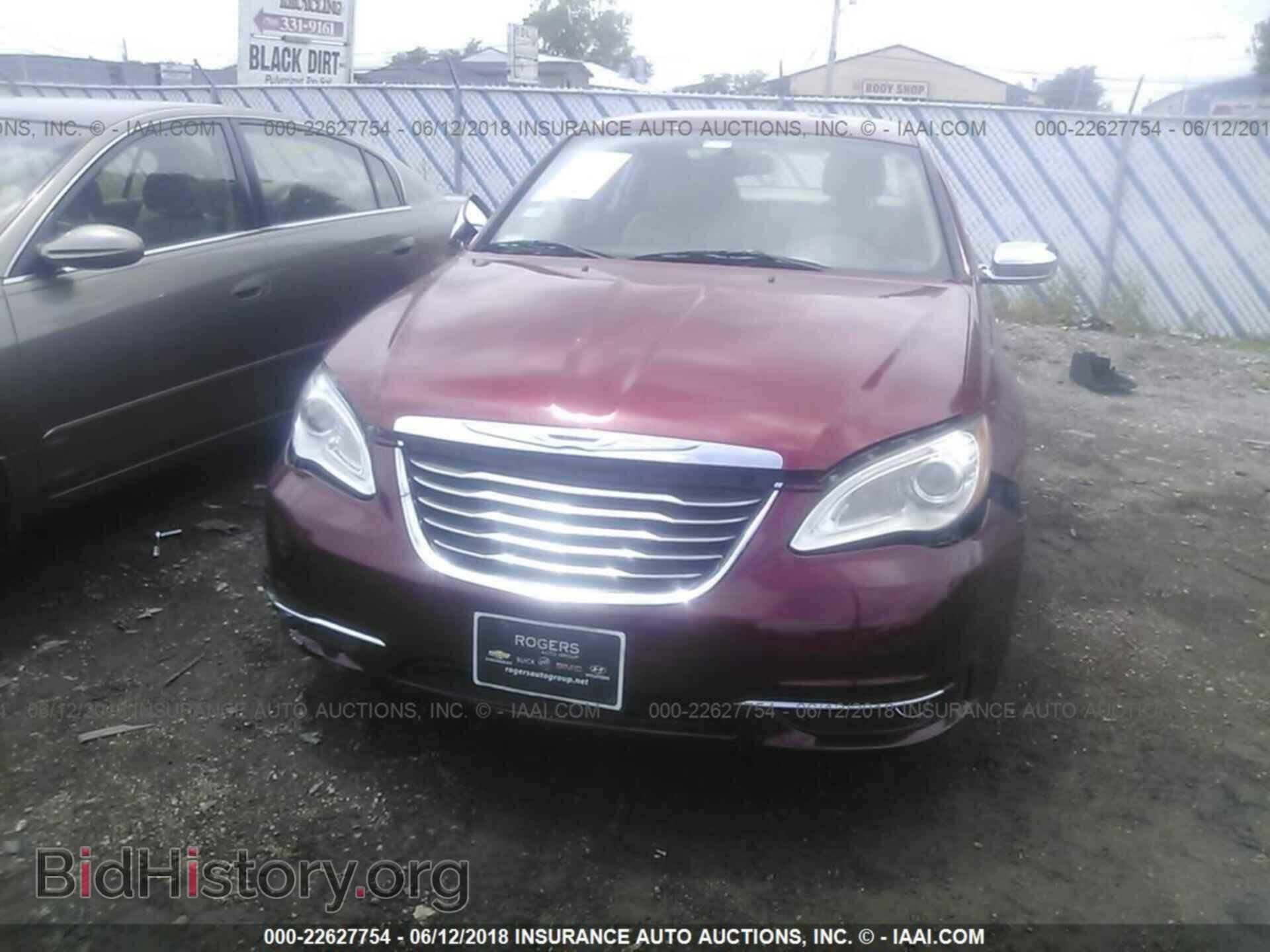 2012 CHRYSLER 200 - VIN: 1C3CCBCG2CN300661 - Фото 6