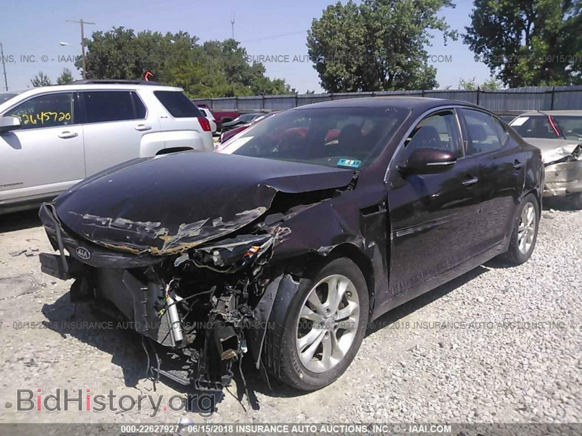 2012 Kia Optima - VIN: 5XXGN4A71CG041050 - Photo 2