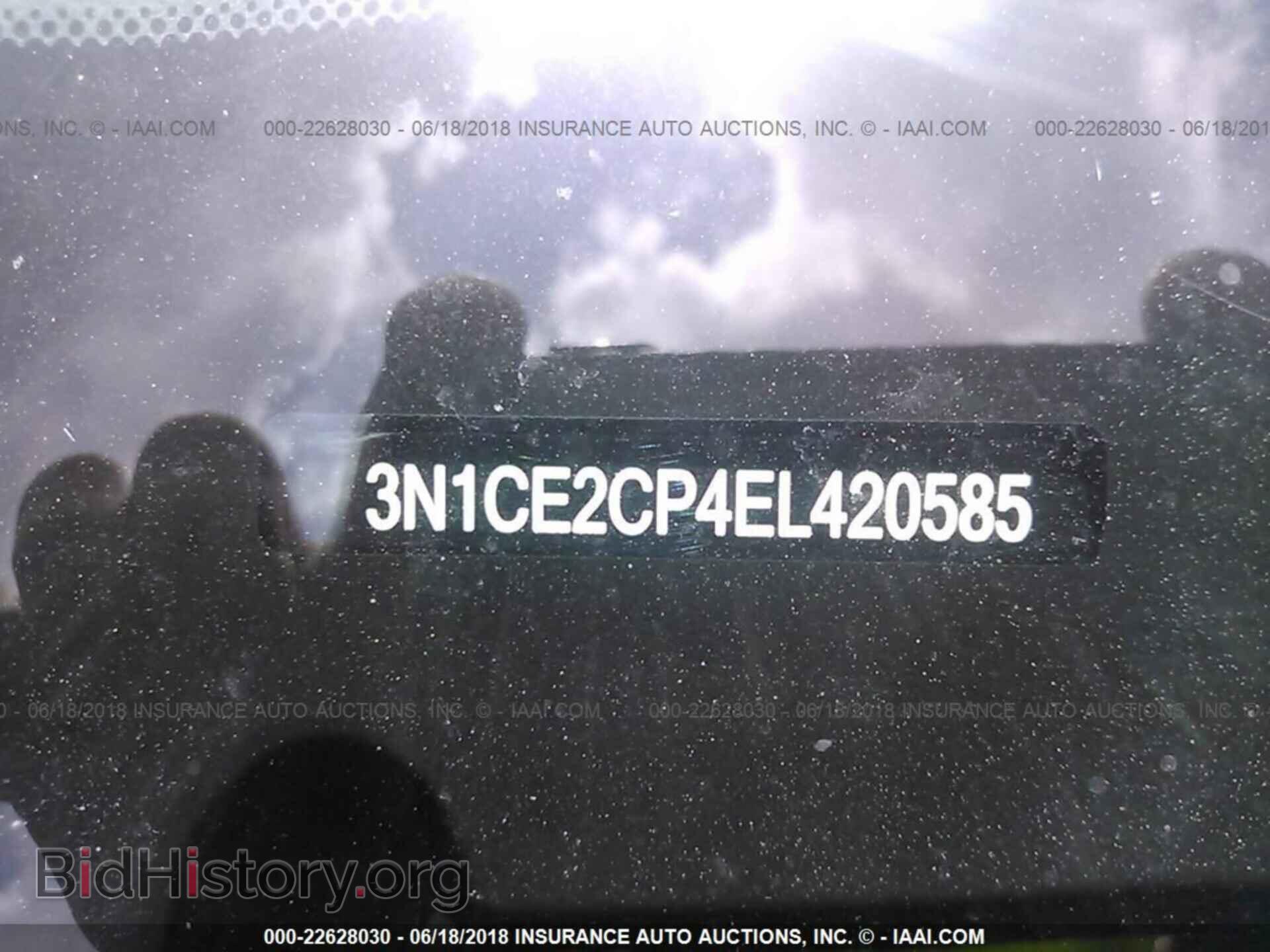 2014 Nissan Versa note - VIN: 3N1CE2CP4EL420585 - Photo 9