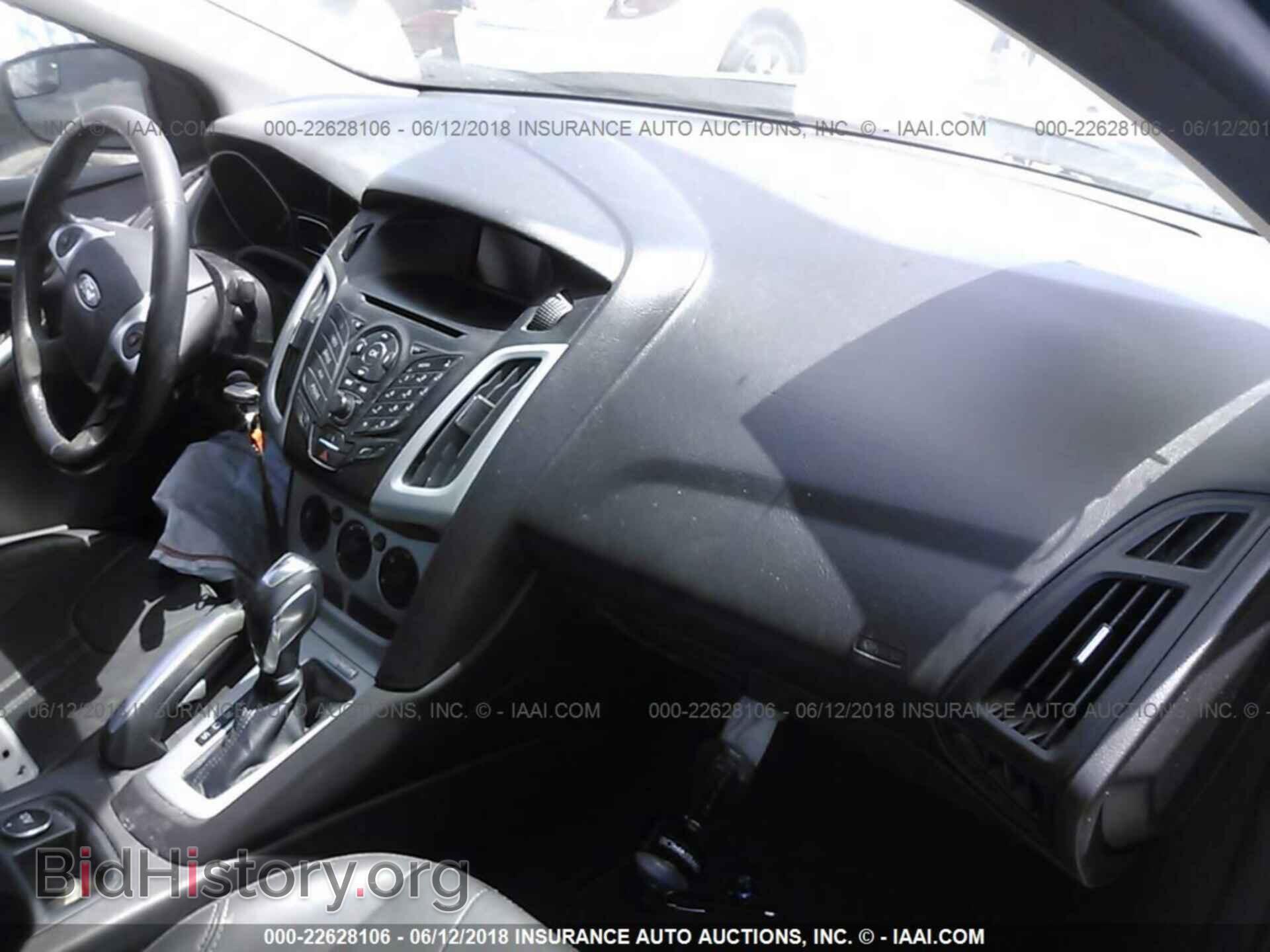 2013 Ford Focus - VIN: 1FADP3F22DL209709 - Photo 5