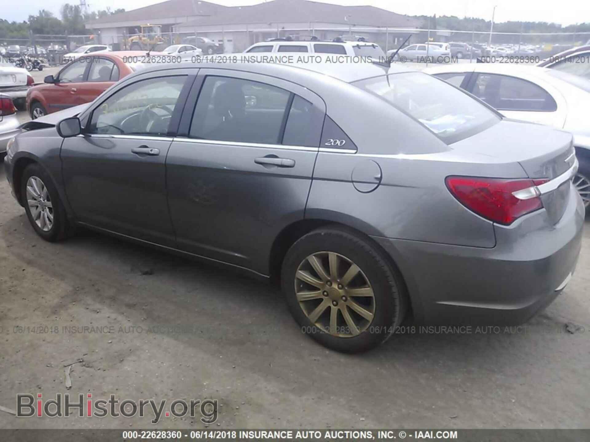 2012 CHRYSLER 200 - VIN: 1C3CCBBB4CN131863 - Фото 3