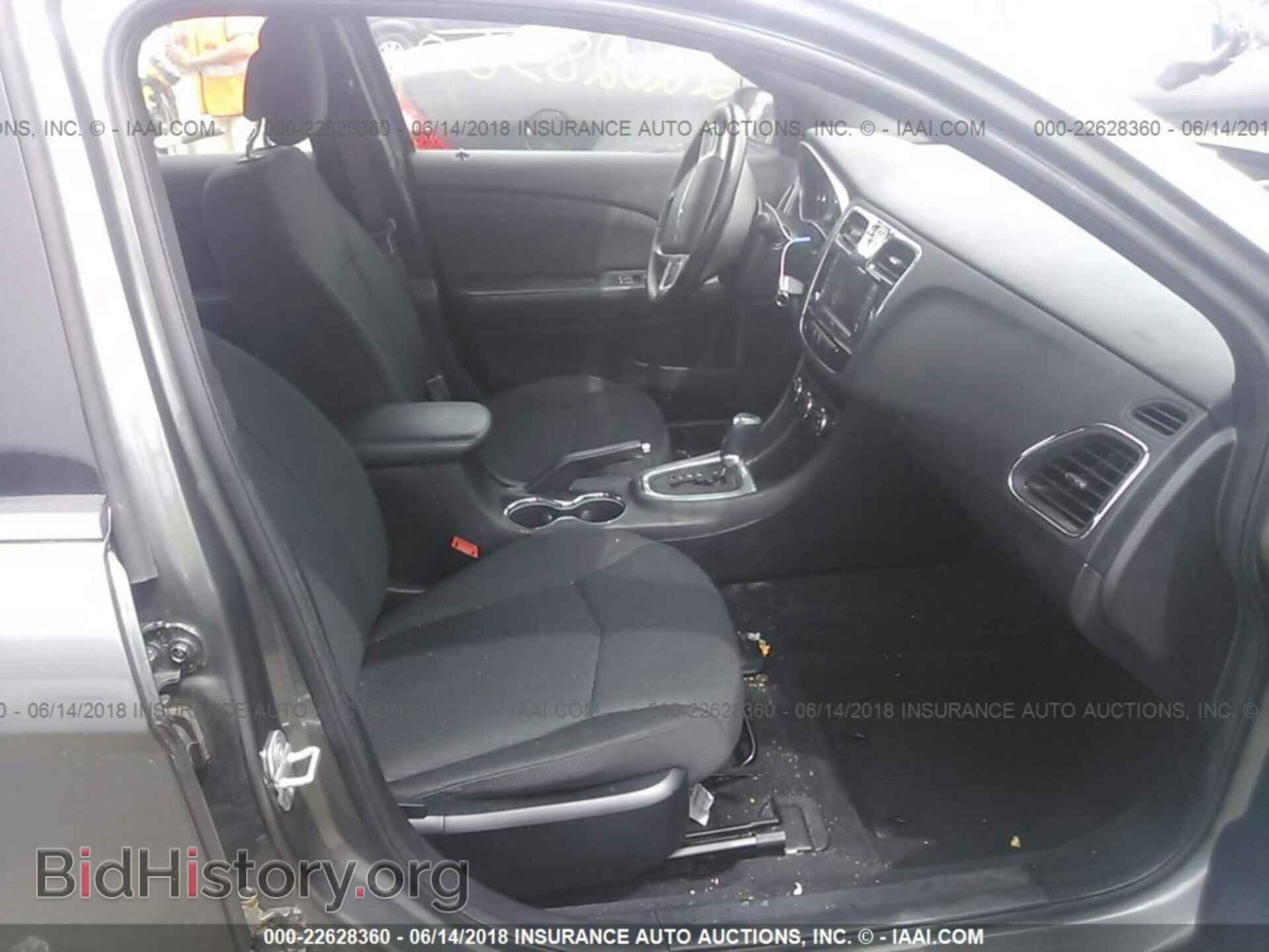 2012 CHRYSLER 200 - VIN: 1C3CCBBB4CN131863 - Фото 5